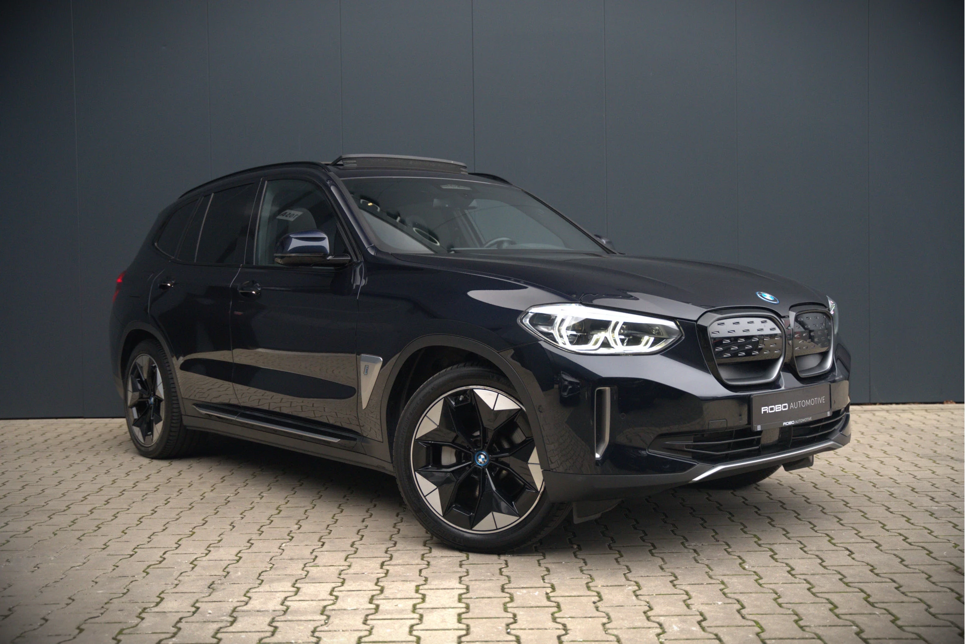 Hoofdafbeelding BMW iX3