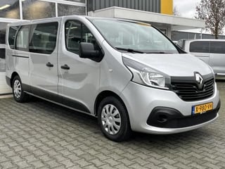 Renault Trafic Passenger 9-persoons 1.6 dCi Grand Authentique Energy BTW / BPM vrij marge Lengte 2 Airco Cruise control Navigatie PDC 1e eigenaar Combi Kombi Passenger Groepsvervoer Taxi Personenbus