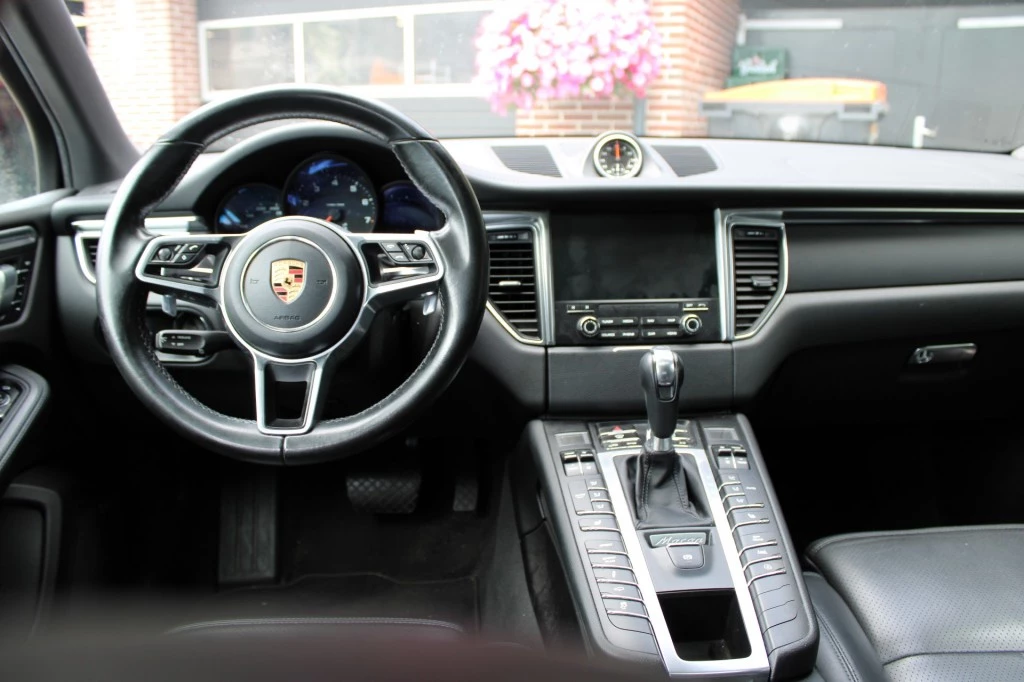 Hoofdafbeelding Porsche Macan