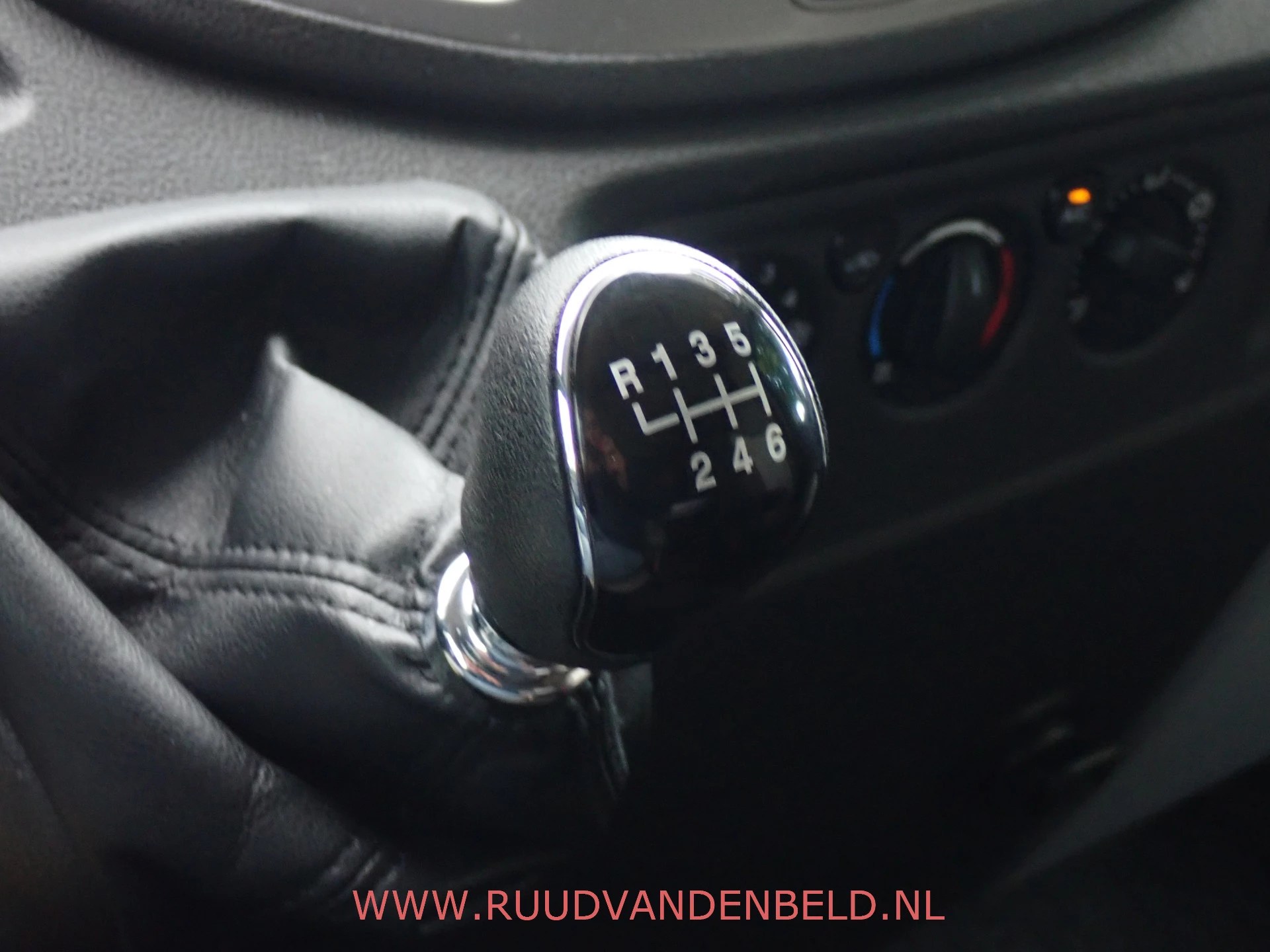 Hoofdafbeelding ROLLER TEAM AUTO-ROLLER 284 TL