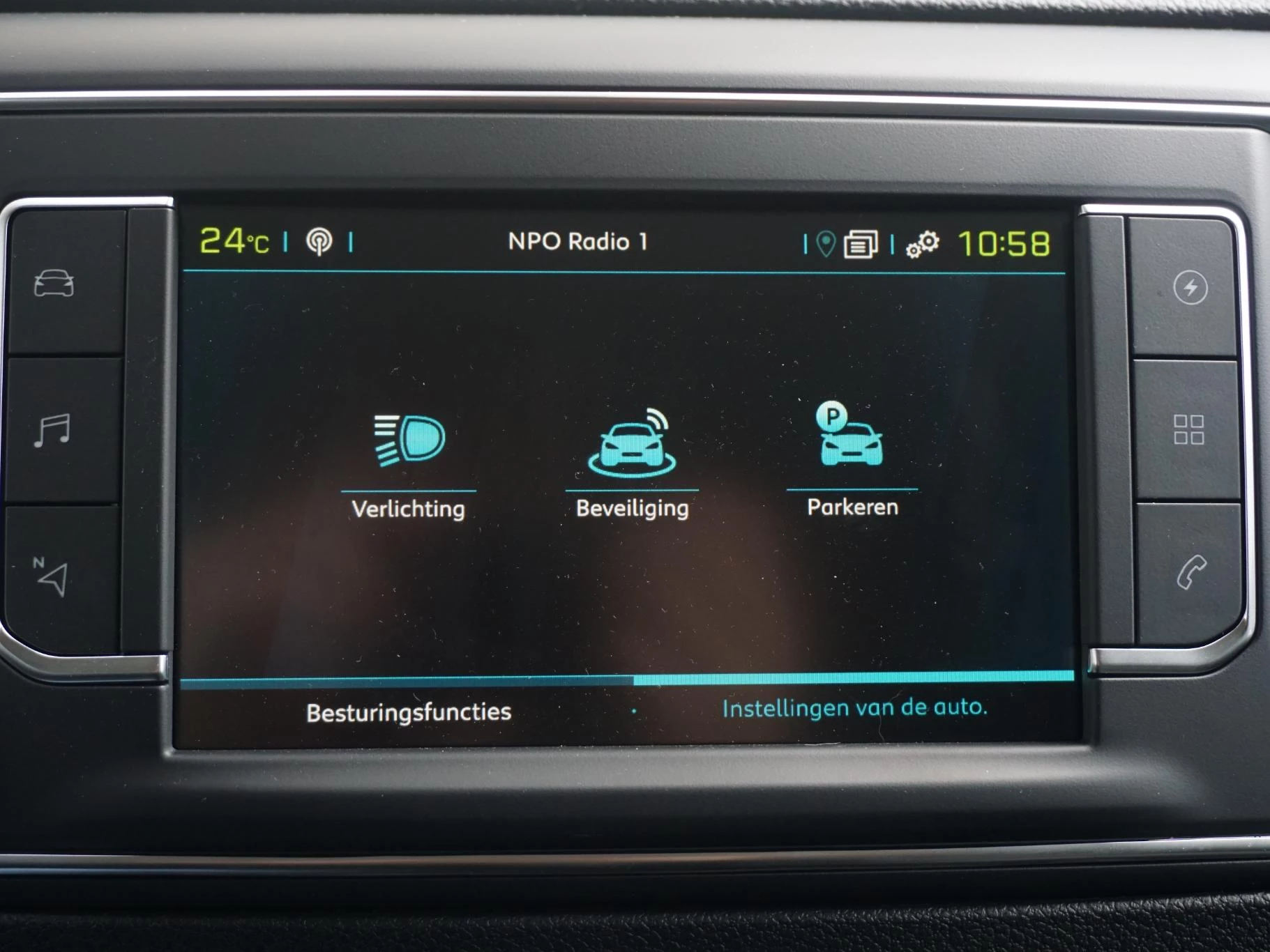 Hoofdafbeelding Peugeot e-Expert