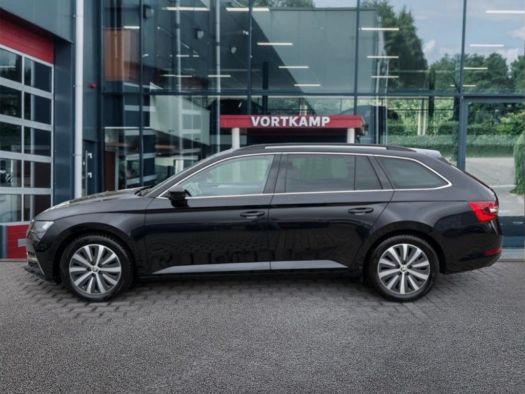 Hoofdafbeelding Škoda Superb
