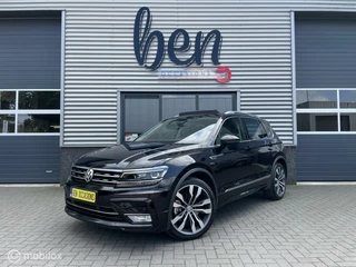 Hoofdafbeelding Volkswagen Tiguan Volkswagen Tiguan 2.0 TSI 4Motion R-Line LED Pano