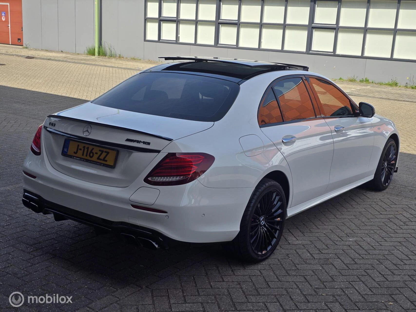 Hoofdafbeelding Mercedes-Benz E-Klasse