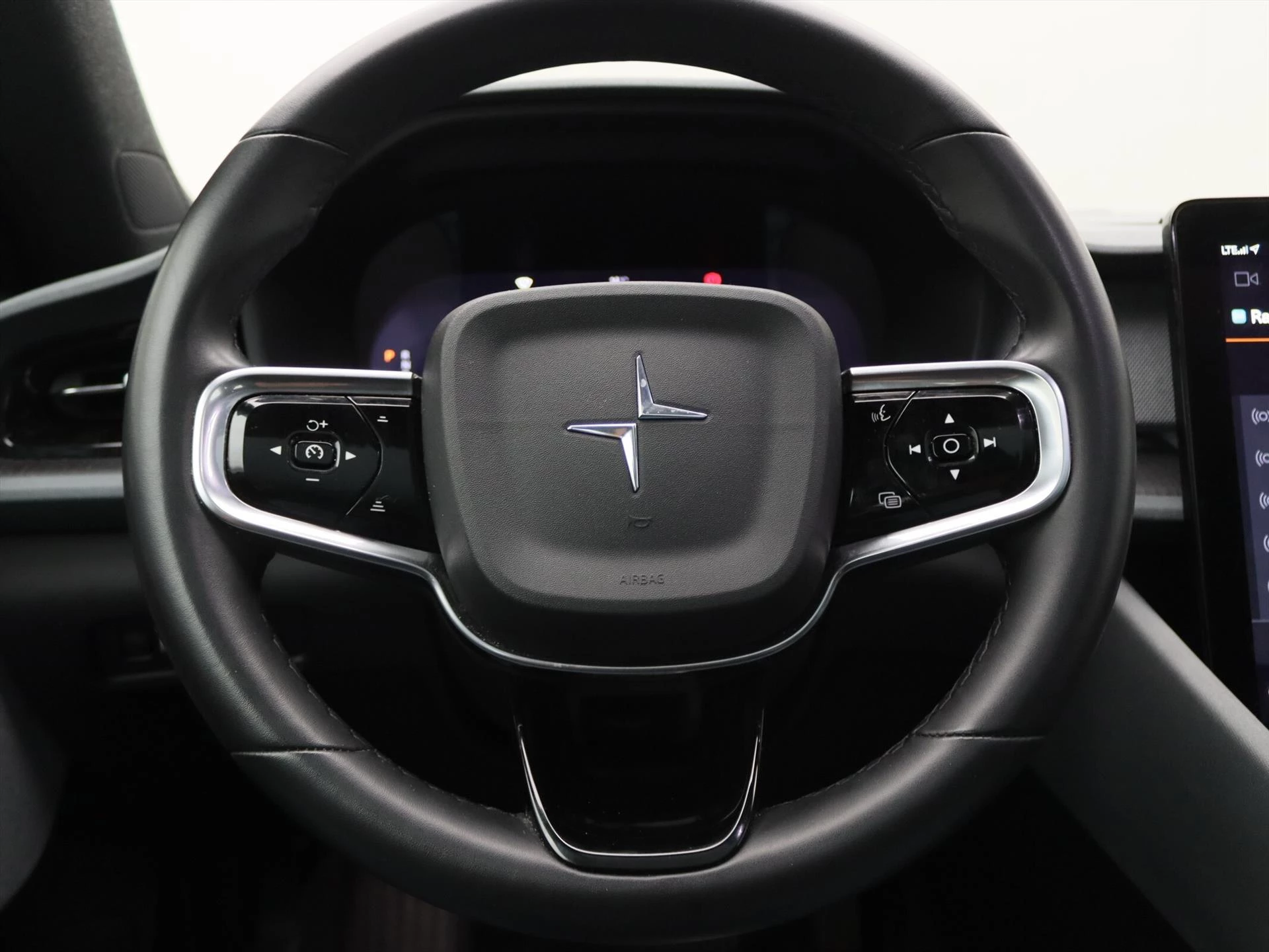 Hoofdafbeelding Polestar 2