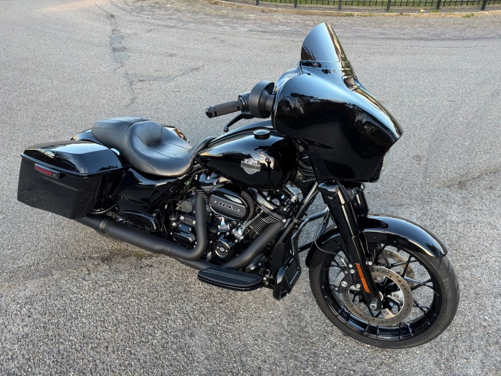 Hoofdafbeelding Harley-Davidson Street Glide