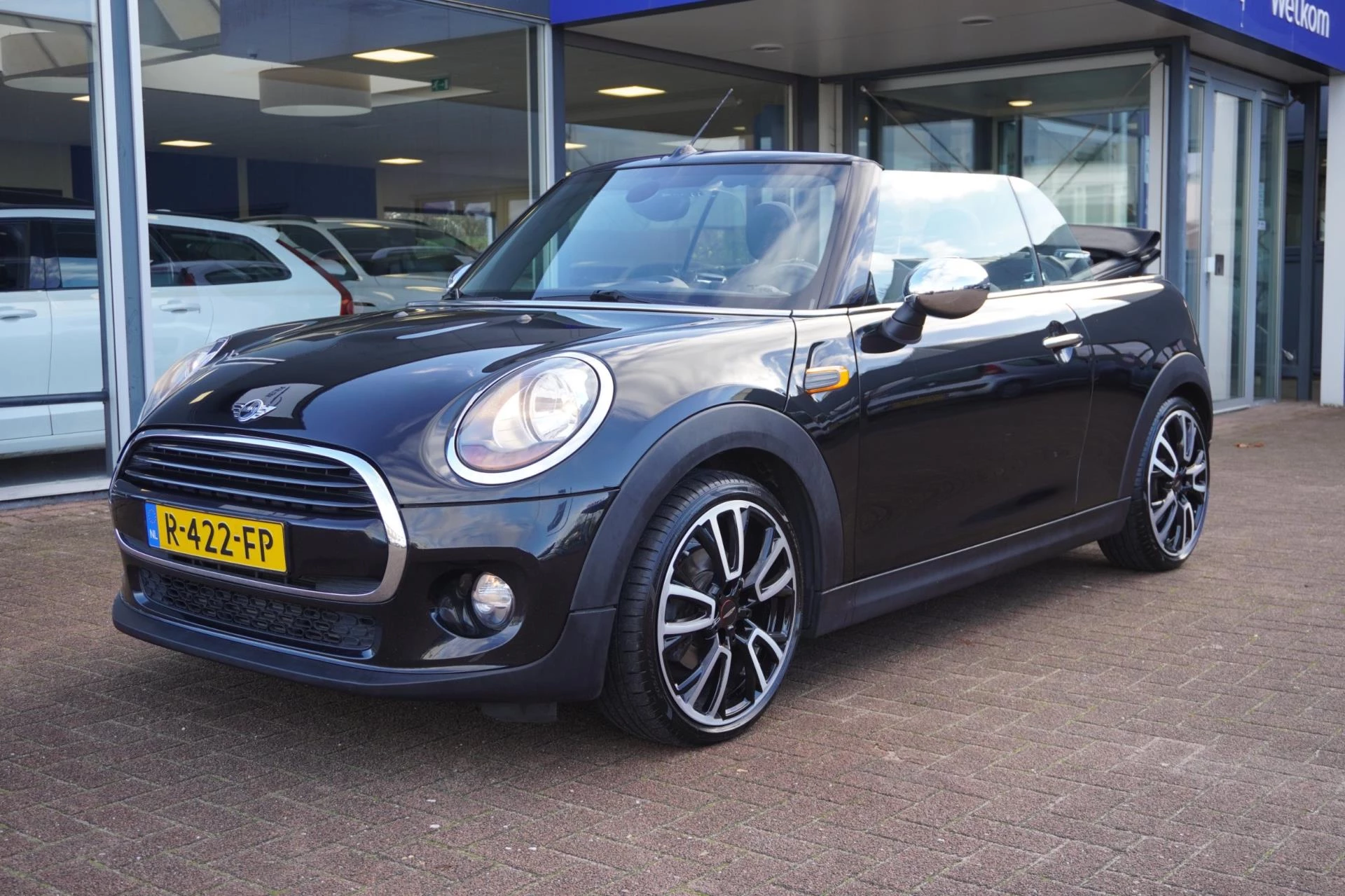 Hoofdafbeelding MINI Cooper Cabrio