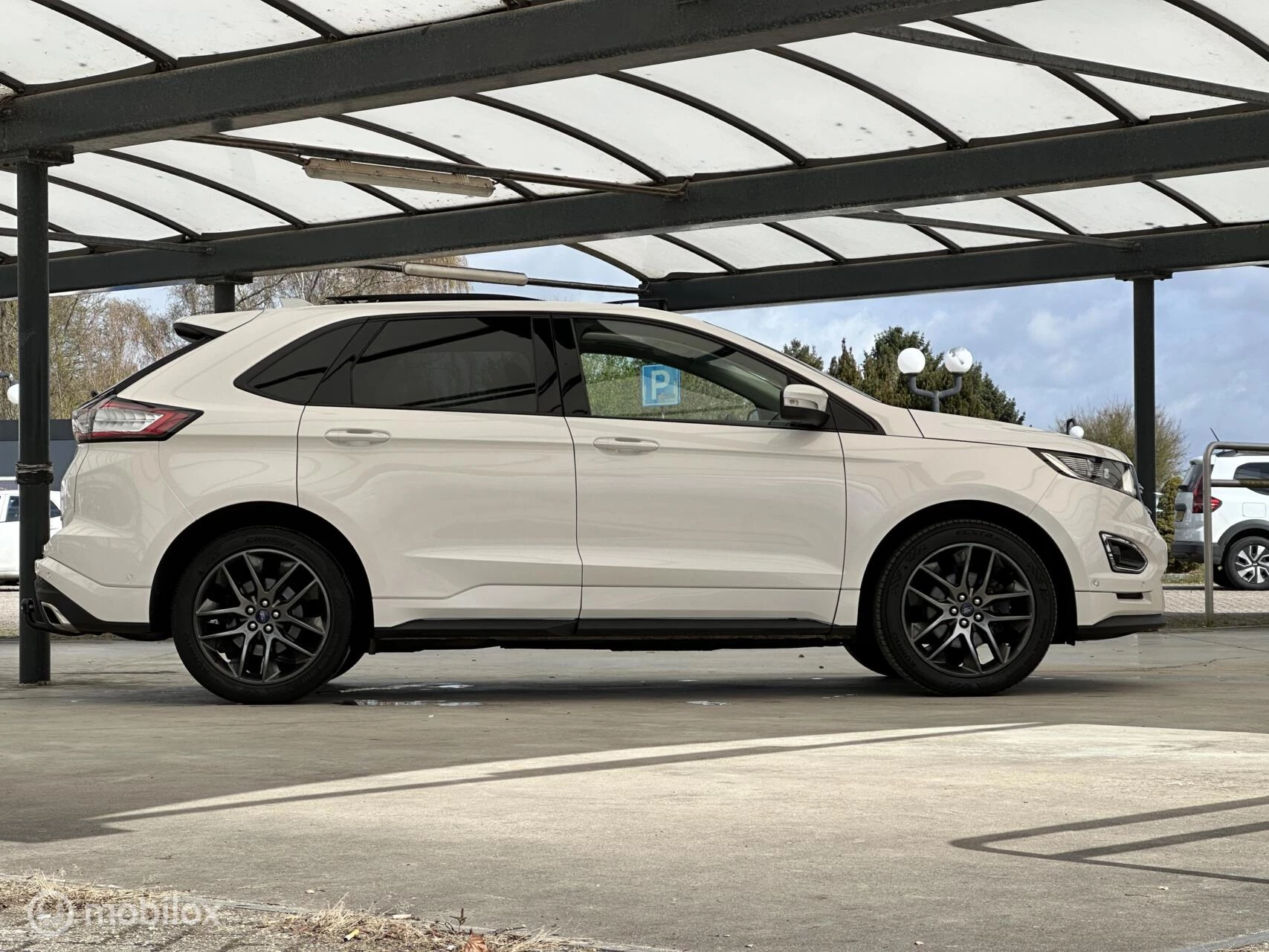 Hoofdafbeelding Ford Edge