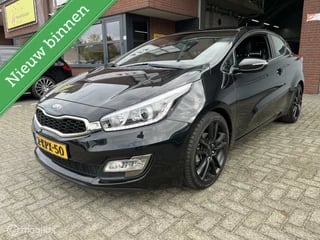 Hoofdafbeelding Kia pro_cee'd Kia pro_cee'd 1.6 GDI Business Pack NAVI*CAMERA*CRUISE*