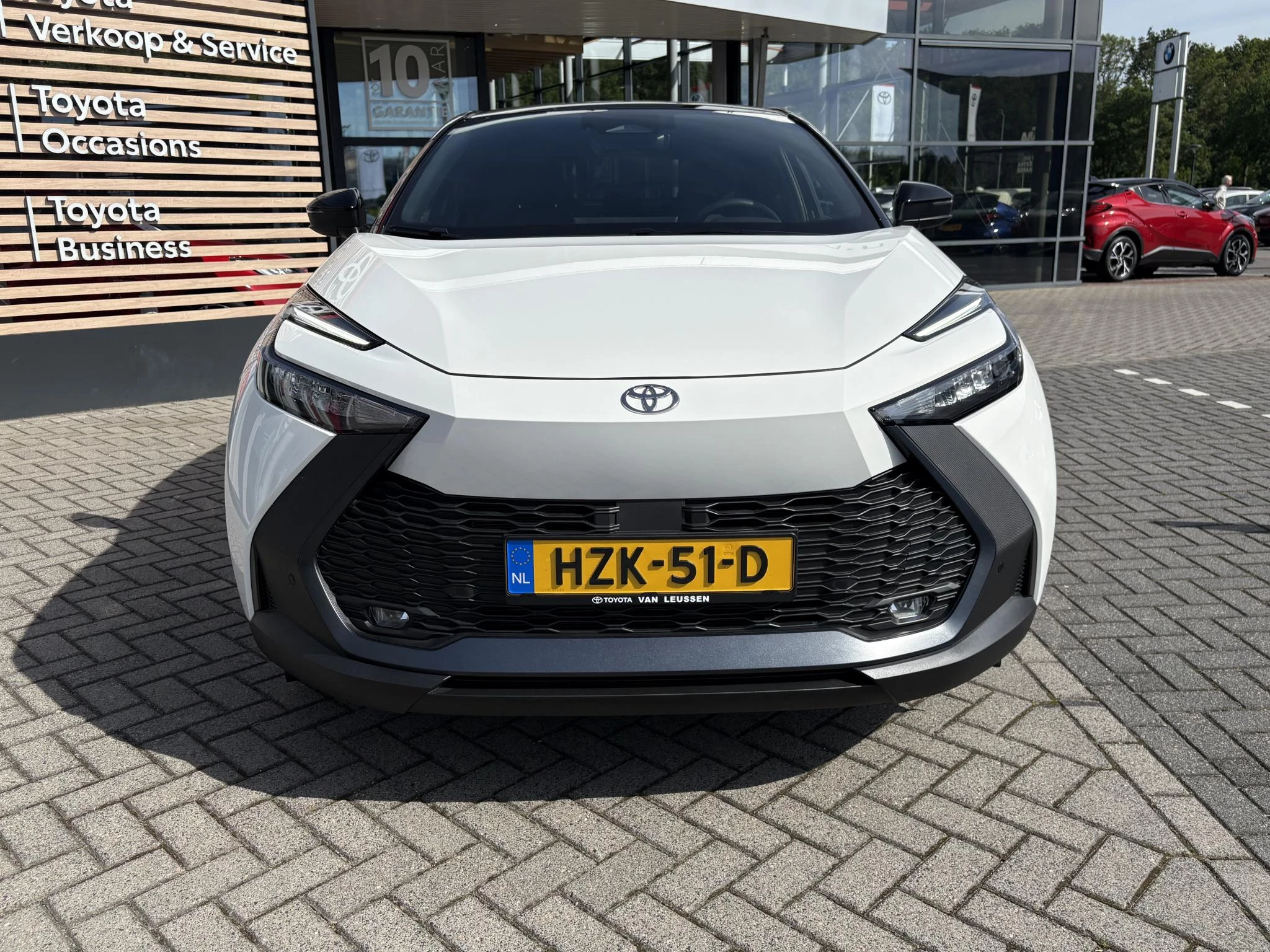 Hoofdafbeelding Toyota C-HR