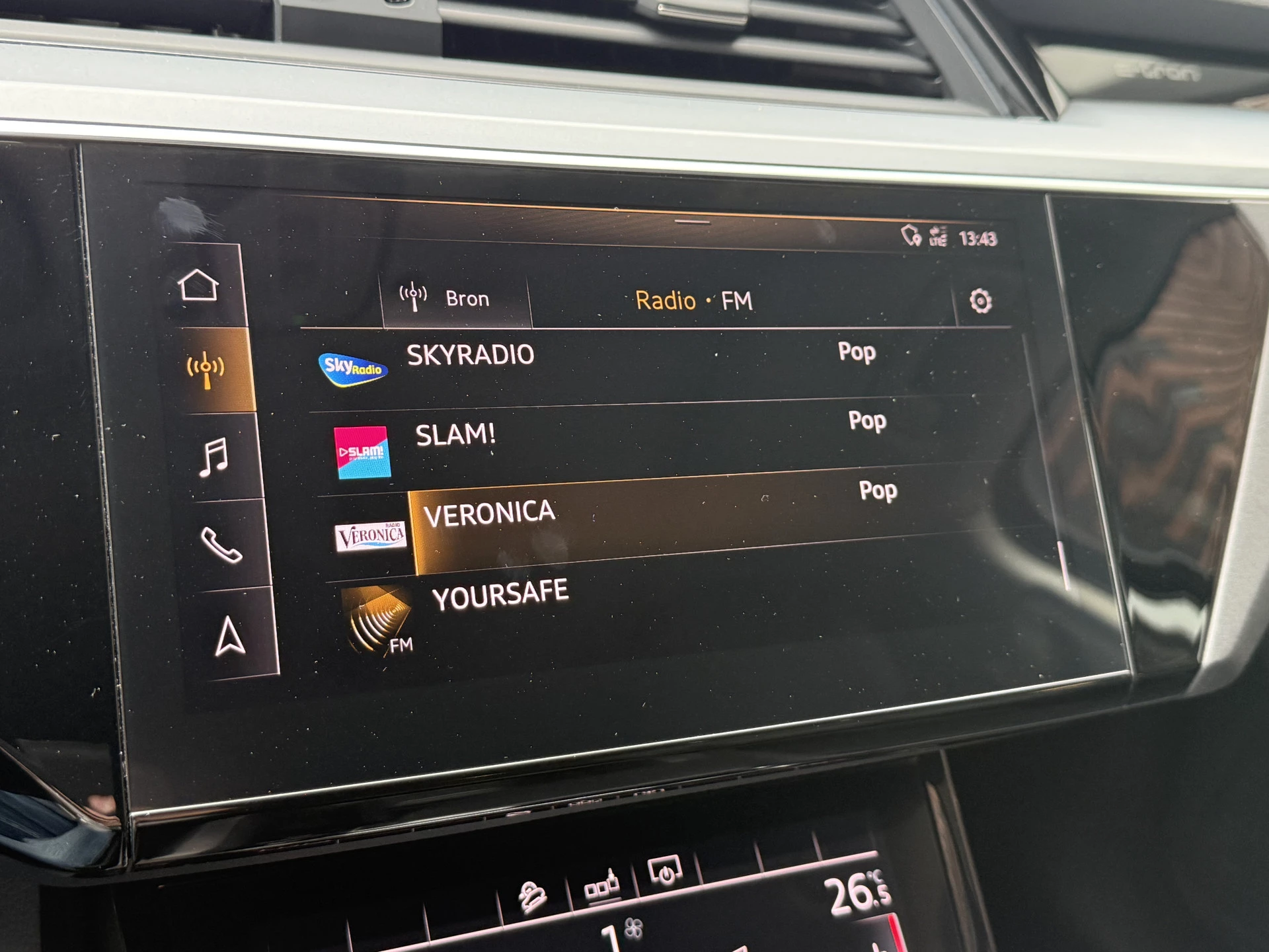 Hoofdafbeelding Audi e-tron