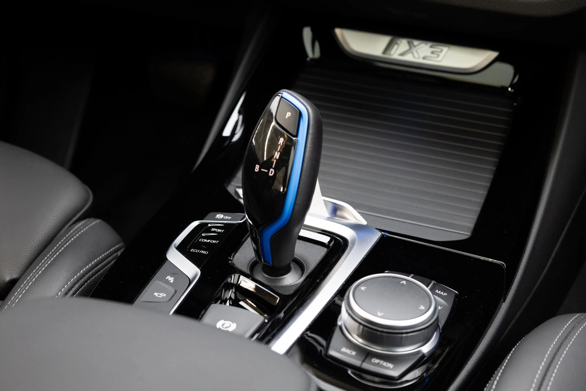 Hoofdafbeelding BMW iX3