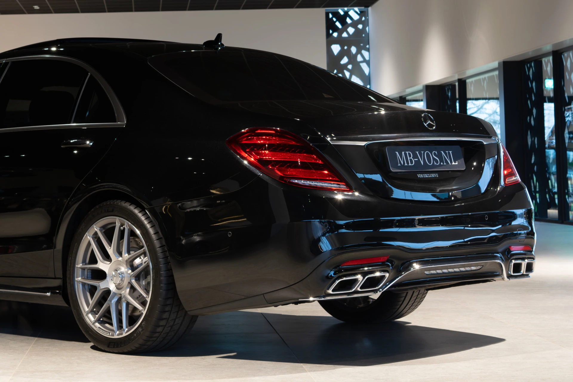 Hoofdafbeelding Mercedes-Benz S-Klasse