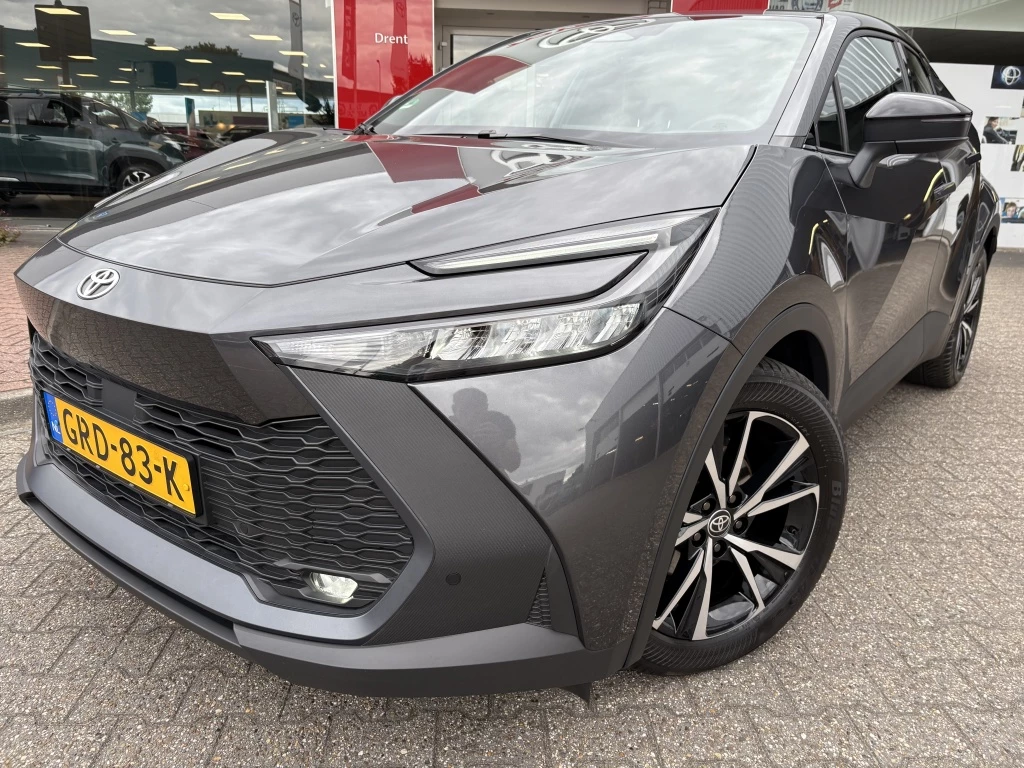 Hoofdafbeelding Toyota C-HR