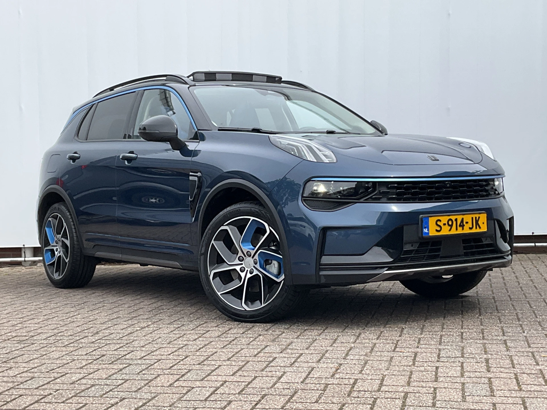 Hoofdafbeelding Lynk & Co 01