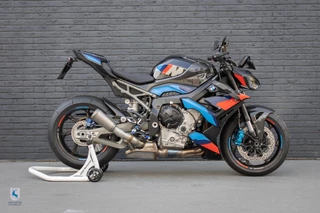 Hoofdafbeelding BMW M 1000 R BMW M 1000 R Competition / BOS Titanium