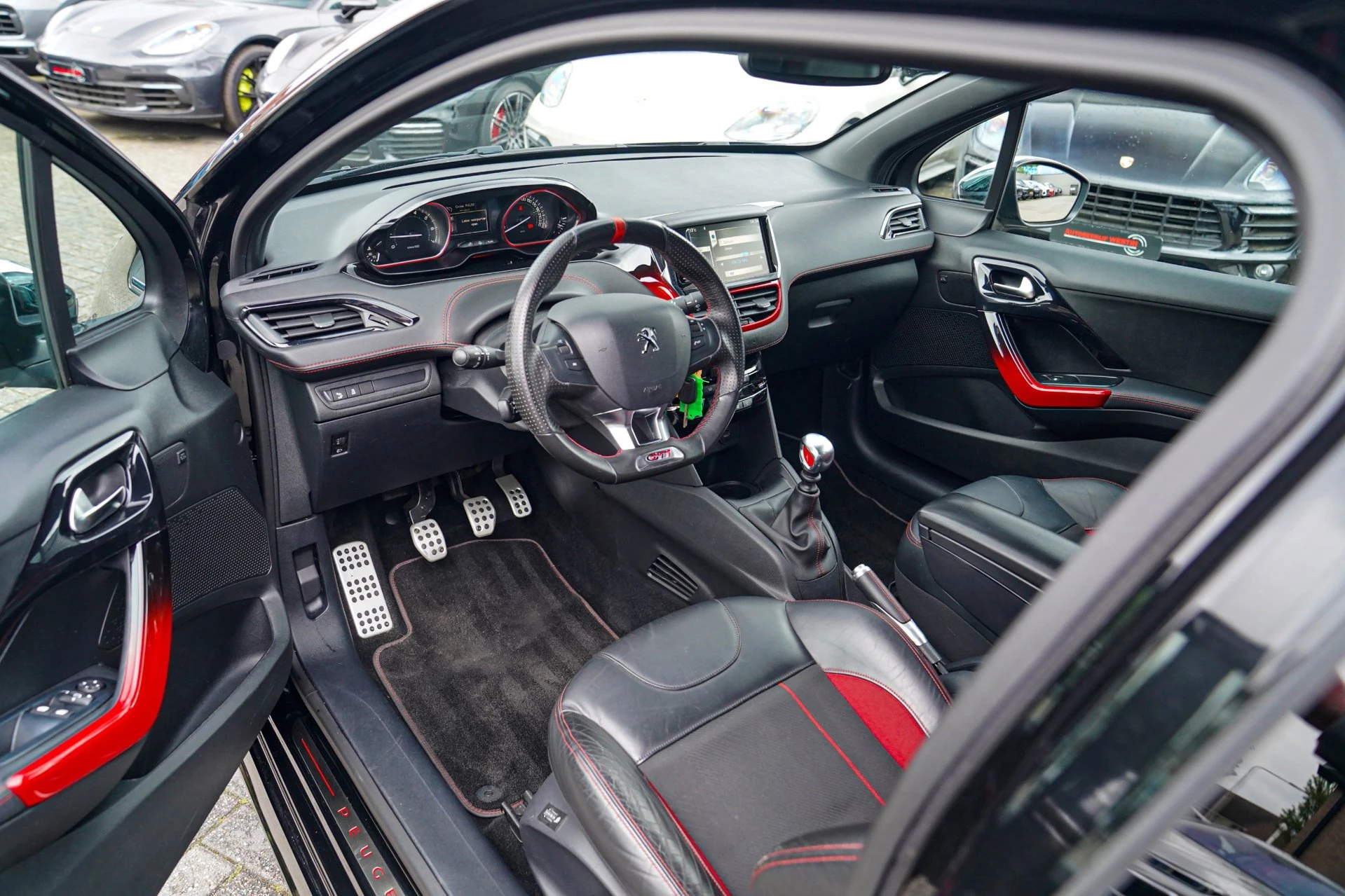 Hoofdafbeelding Peugeot 208