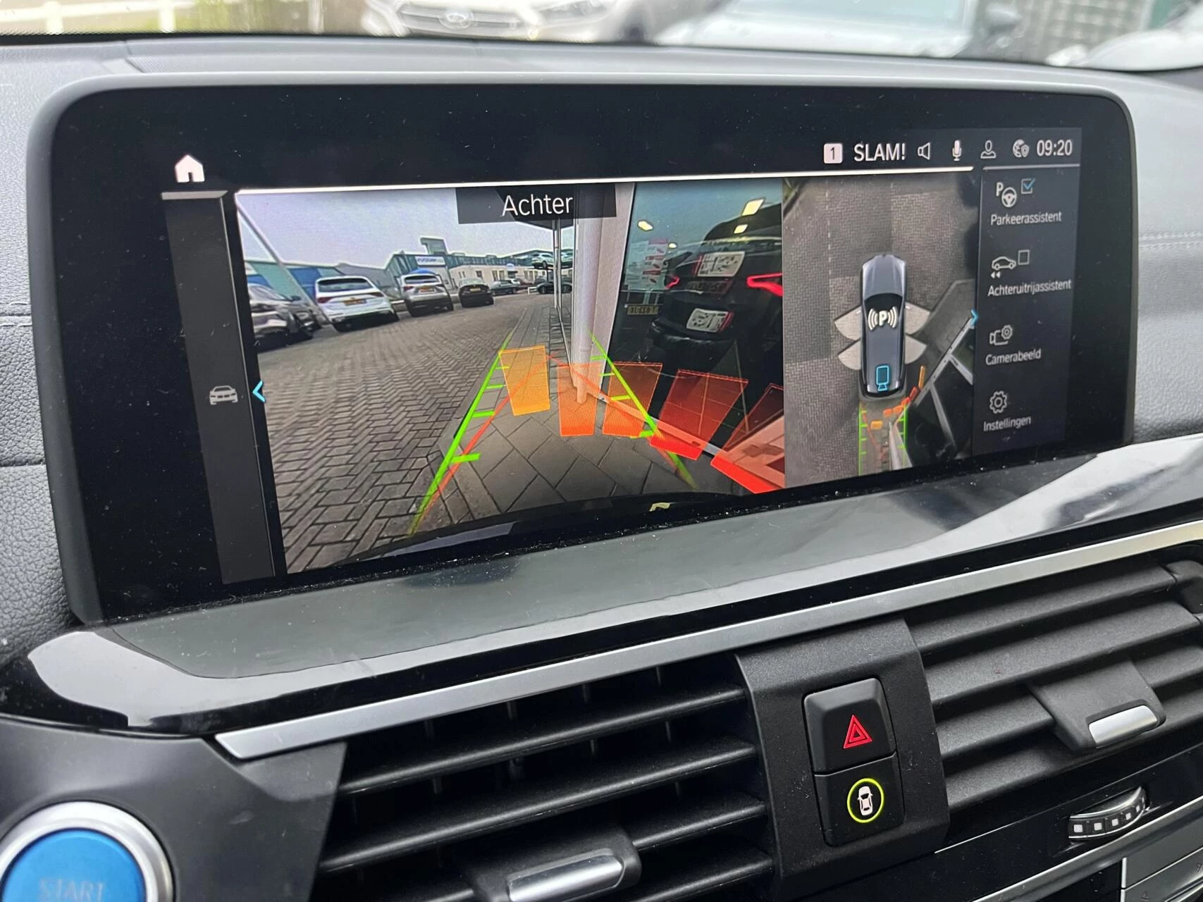 Hoofdafbeelding BMW iX3