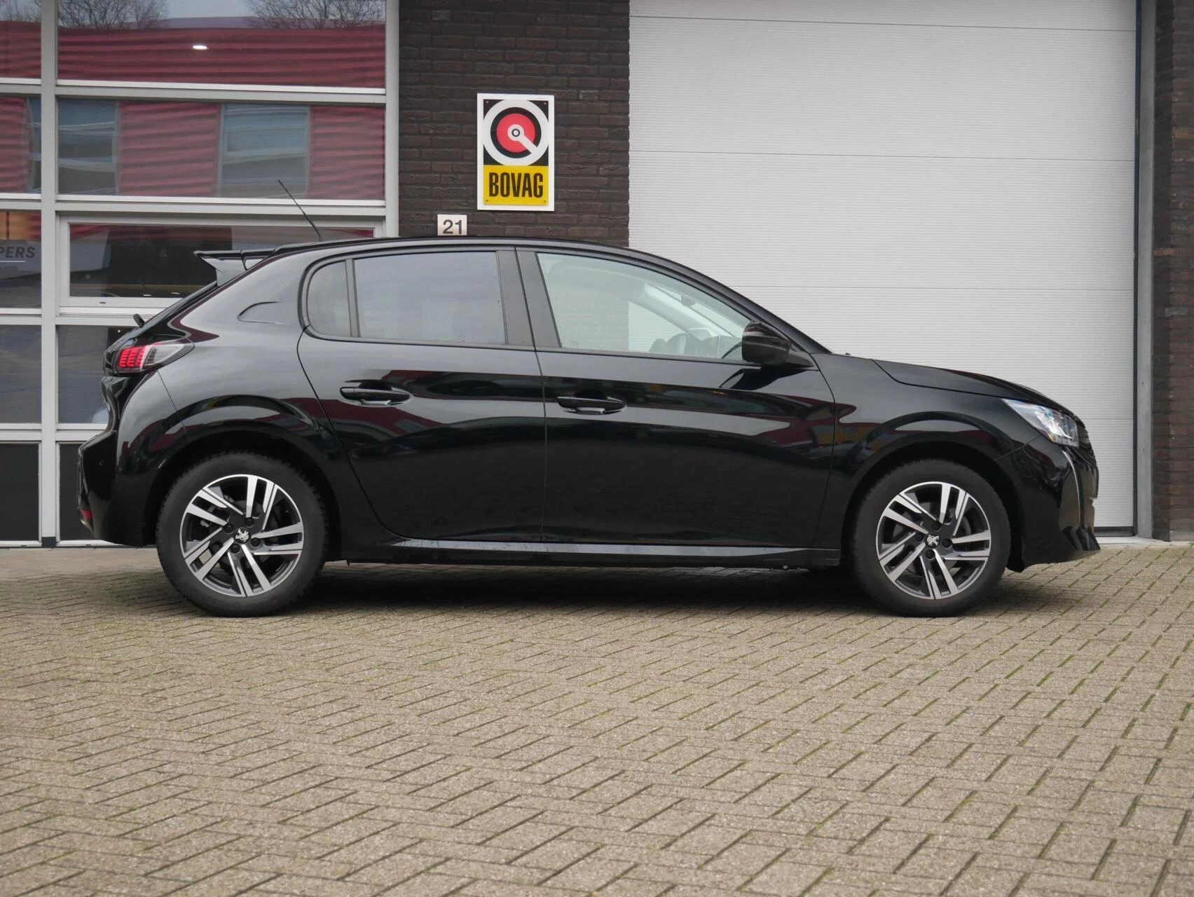 Hoofdafbeelding Peugeot 208