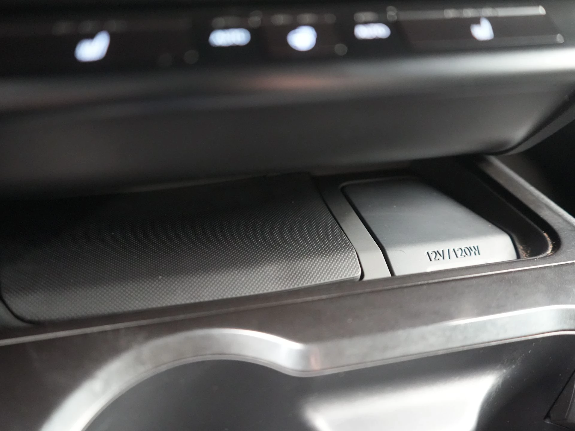 Hoofdafbeelding Lexus UX