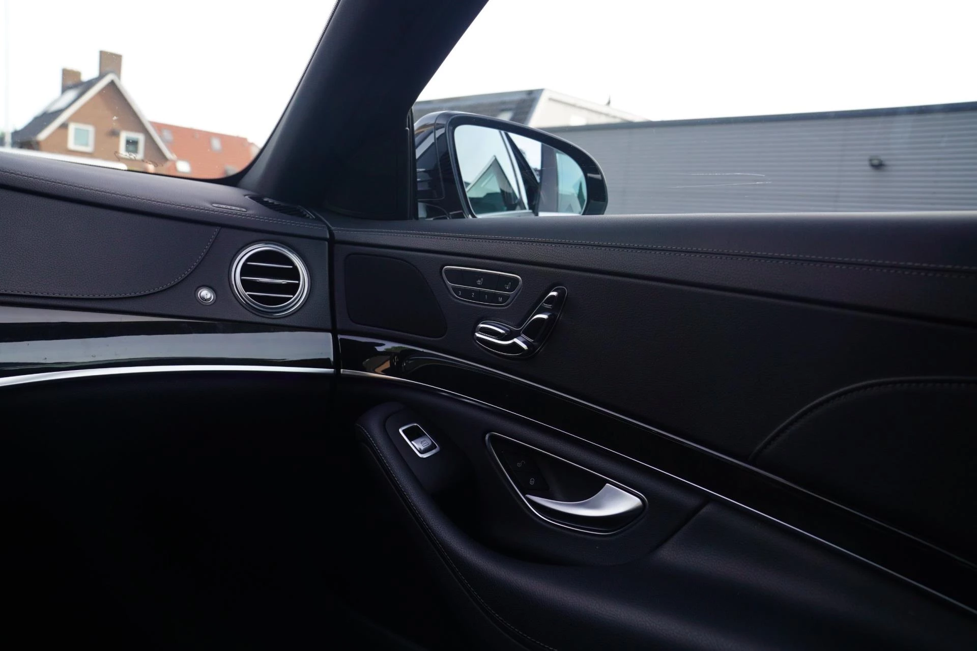 Hoofdafbeelding Mercedes-Benz S-Klasse