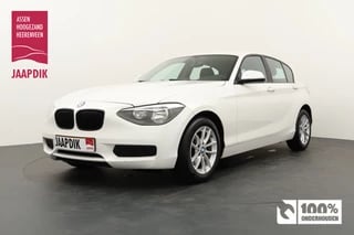 BMW 1 Serie BWJ 2014 102PK 114i EDE Corporate Lease Edition PARKEERSENOREN ACHTER / AIRCO / STOELVERWARMING / LMV 16 INCH / LIMIT CRUISE / ISOFIX / KEYLESS START