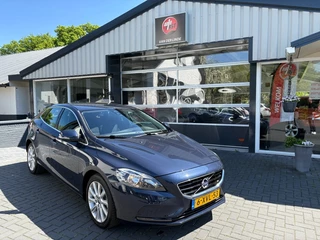 Volvo V40 1.6 T4 Momentum Trekhaak, Navi, Cruise control