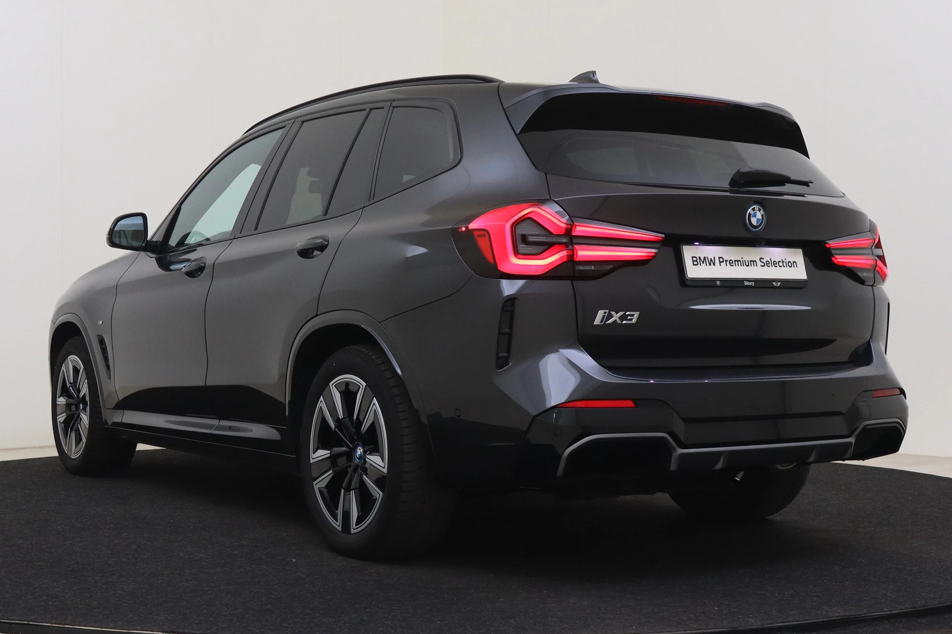 Hoofdafbeelding BMW iX3