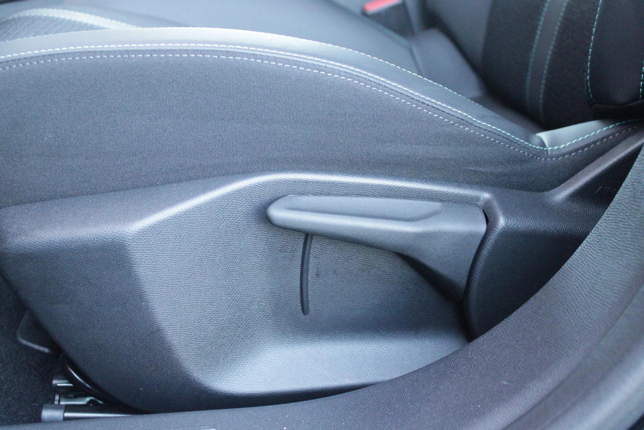 Hoofdafbeelding Peugeot 408