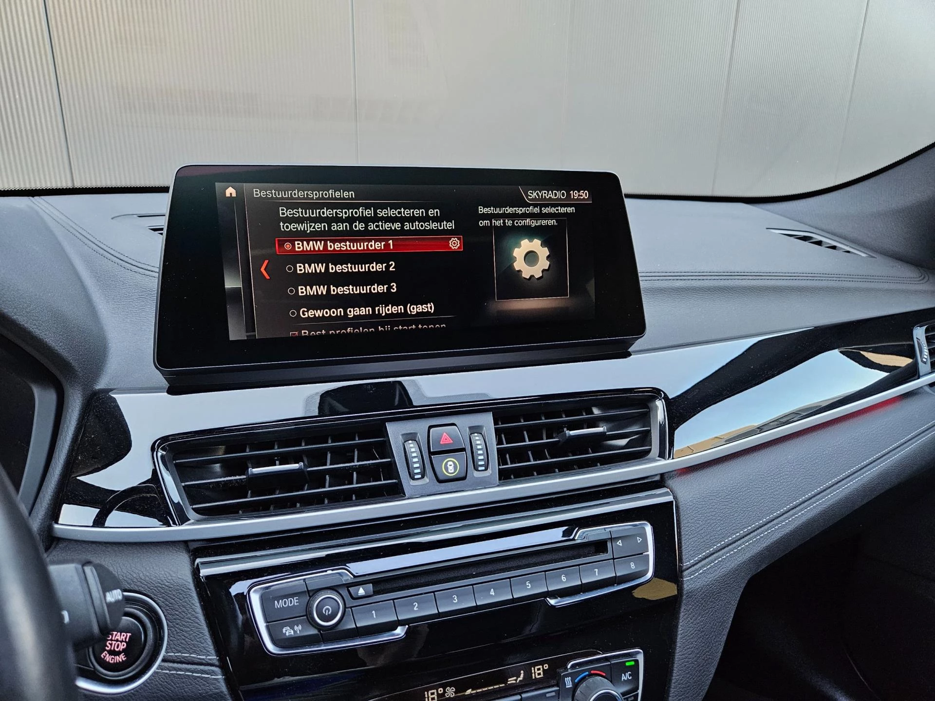 Hoofdafbeelding BMW X2