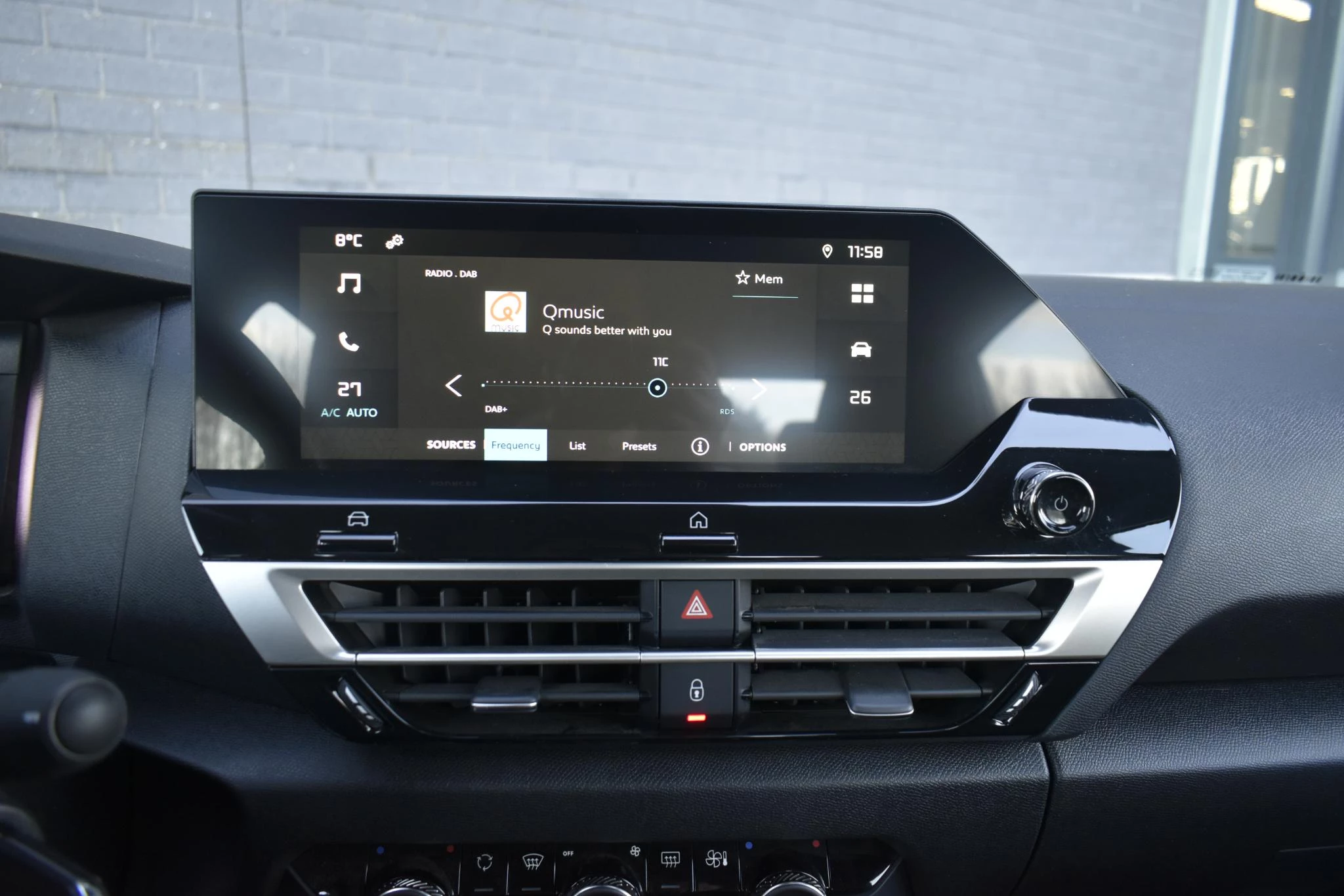 Hoofdafbeelding Citroën ë-C4 X