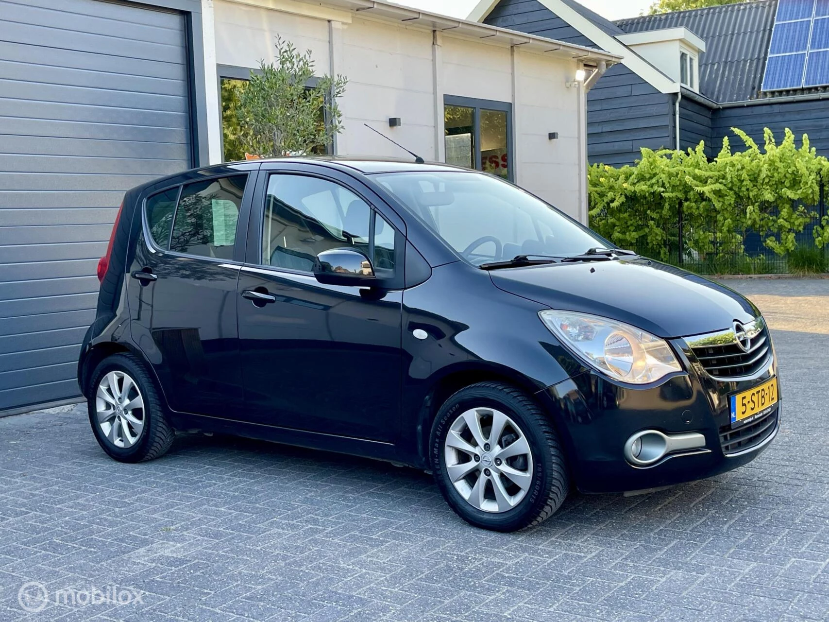 Hoofdafbeelding Opel Agila
