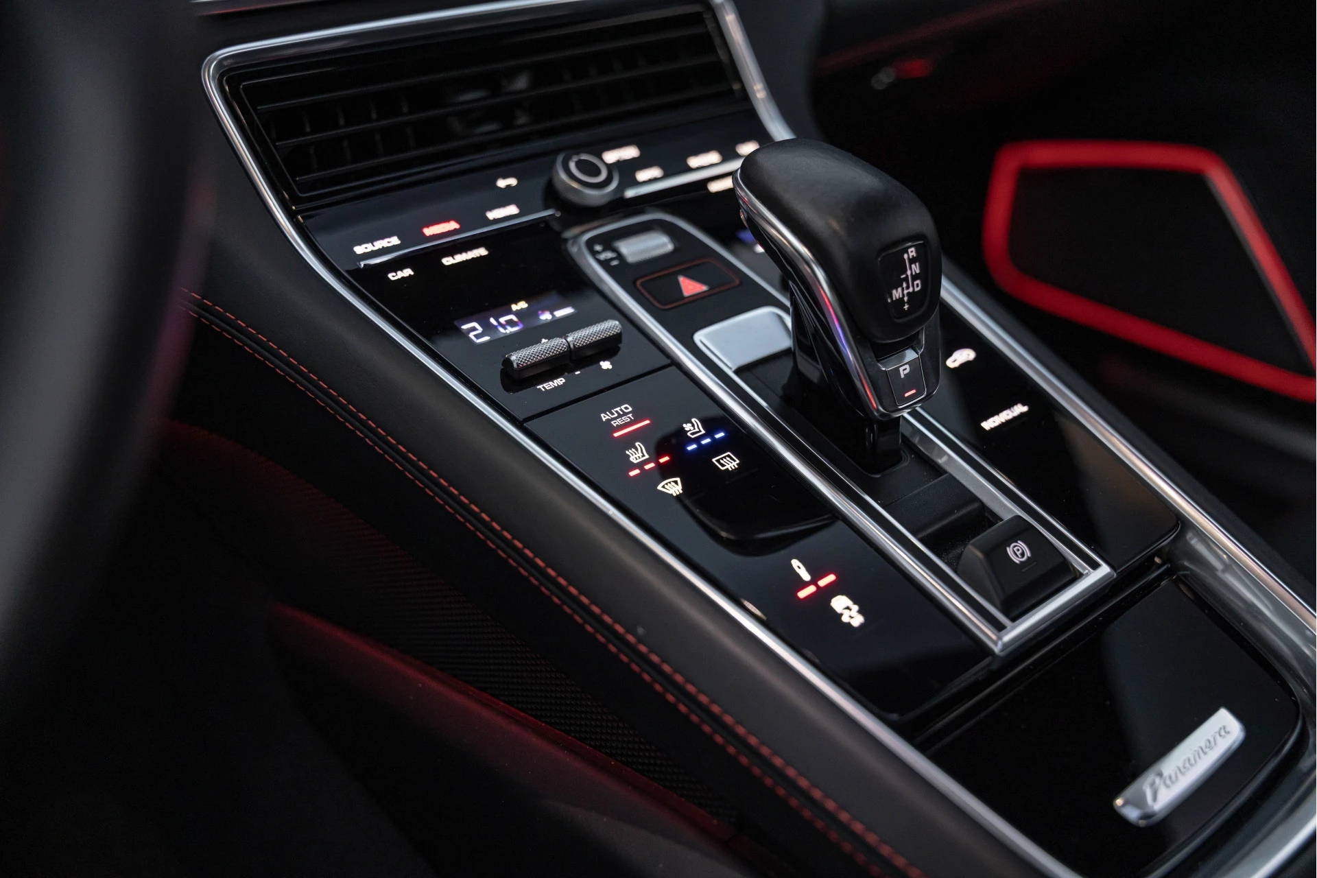 Hoofdafbeelding Porsche Panamera