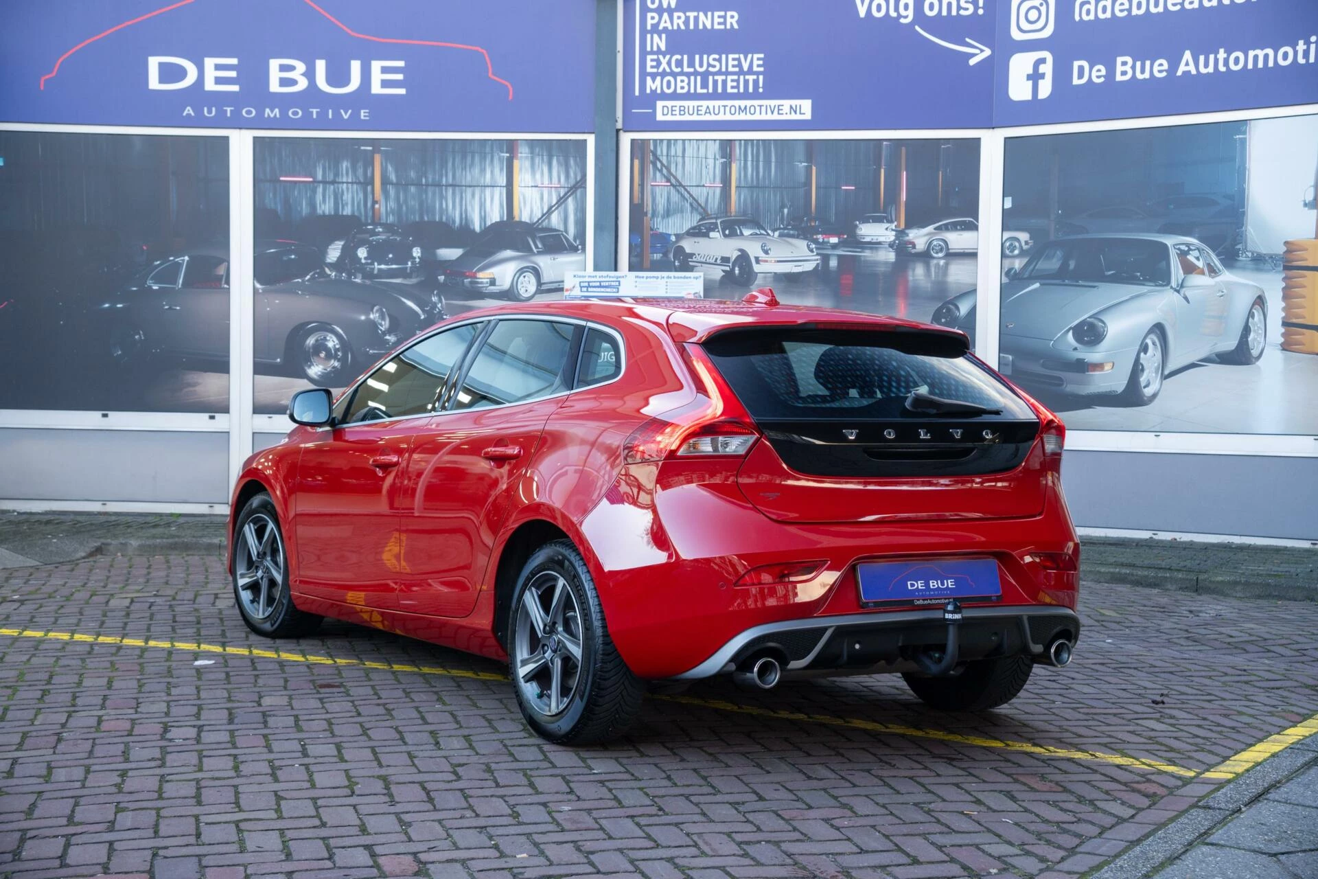 Hoofdafbeelding Volvo V40