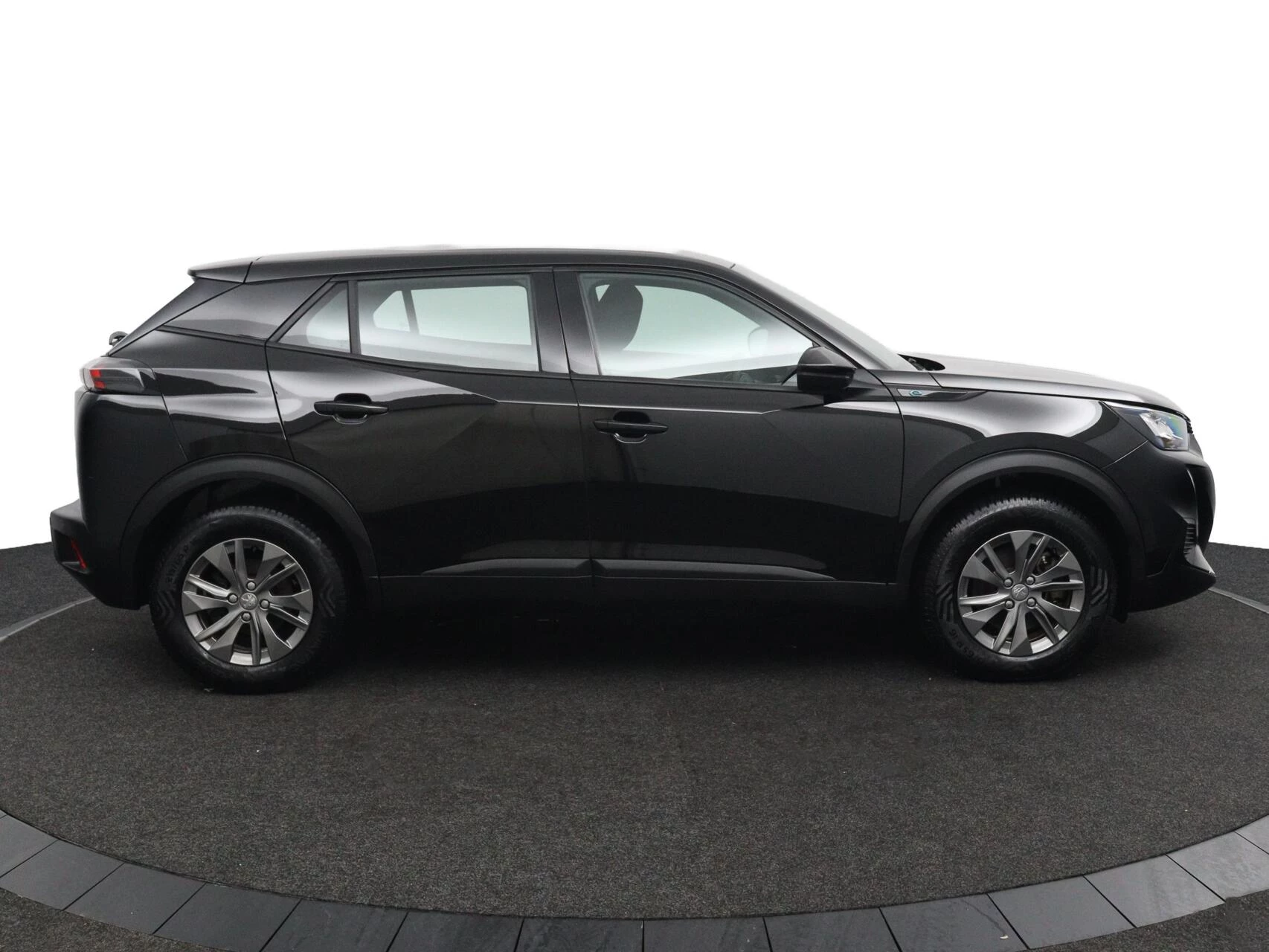 Hoofdafbeelding Peugeot e-2008