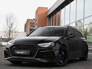 Hoofdafbeelding Audi RS4 Audi RS4 Avant 2.9TFSI 450pk Quattro Keramiek Pano HUD Carbon 20-Inch B&O Led-Matrix Keyless