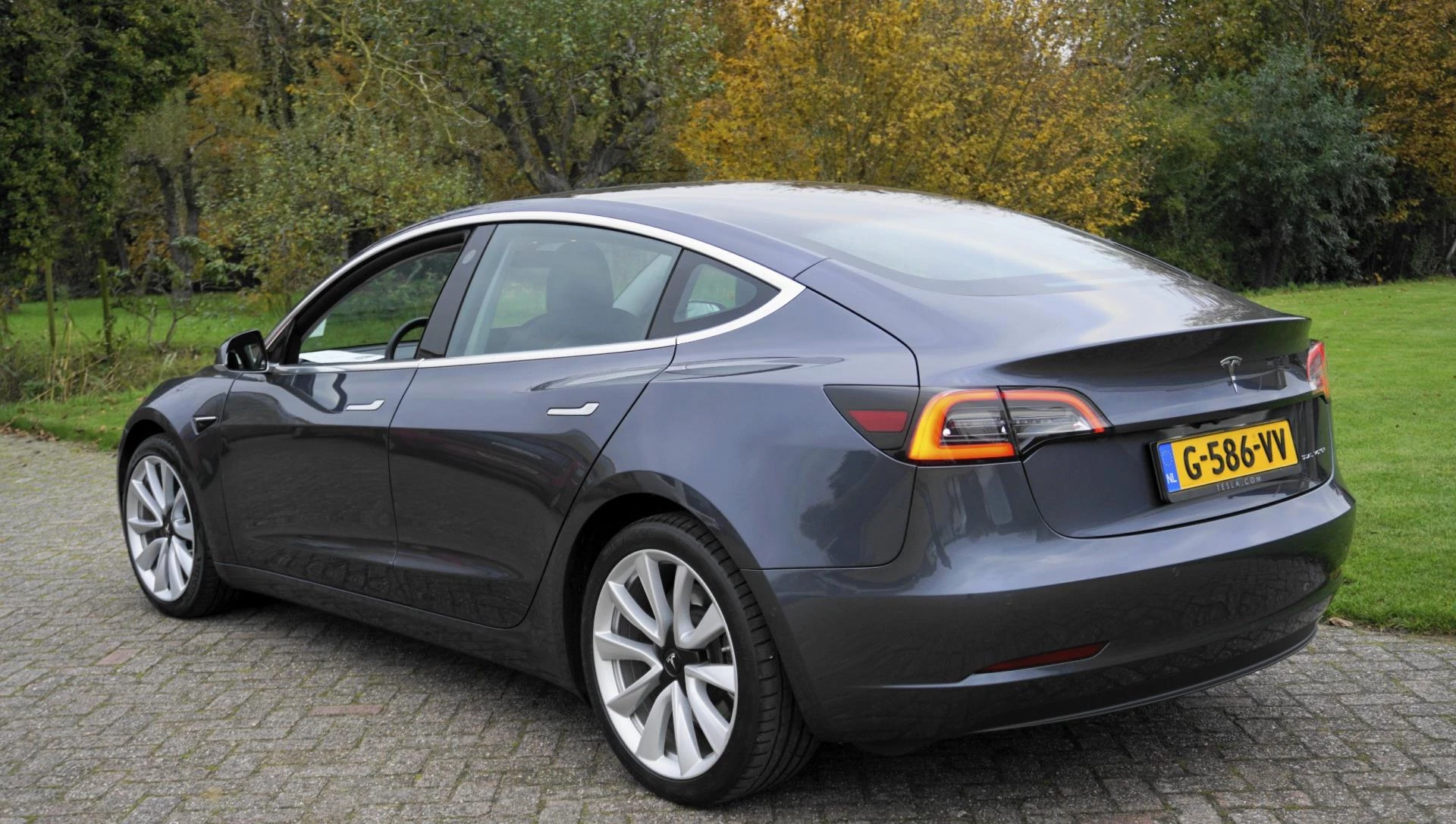 Hoofdafbeelding Tesla Model 3