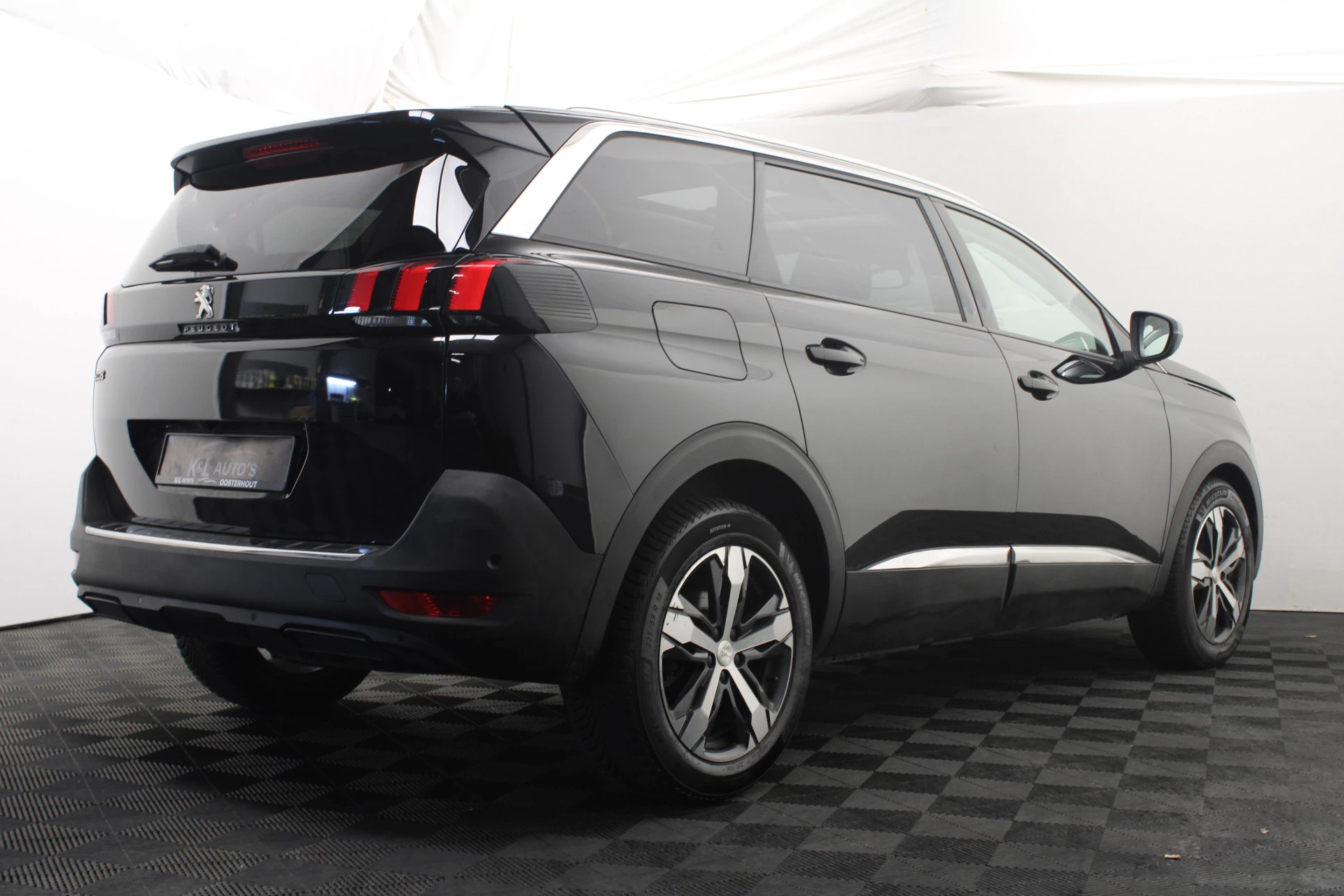 Hoofdafbeelding Peugeot 5008