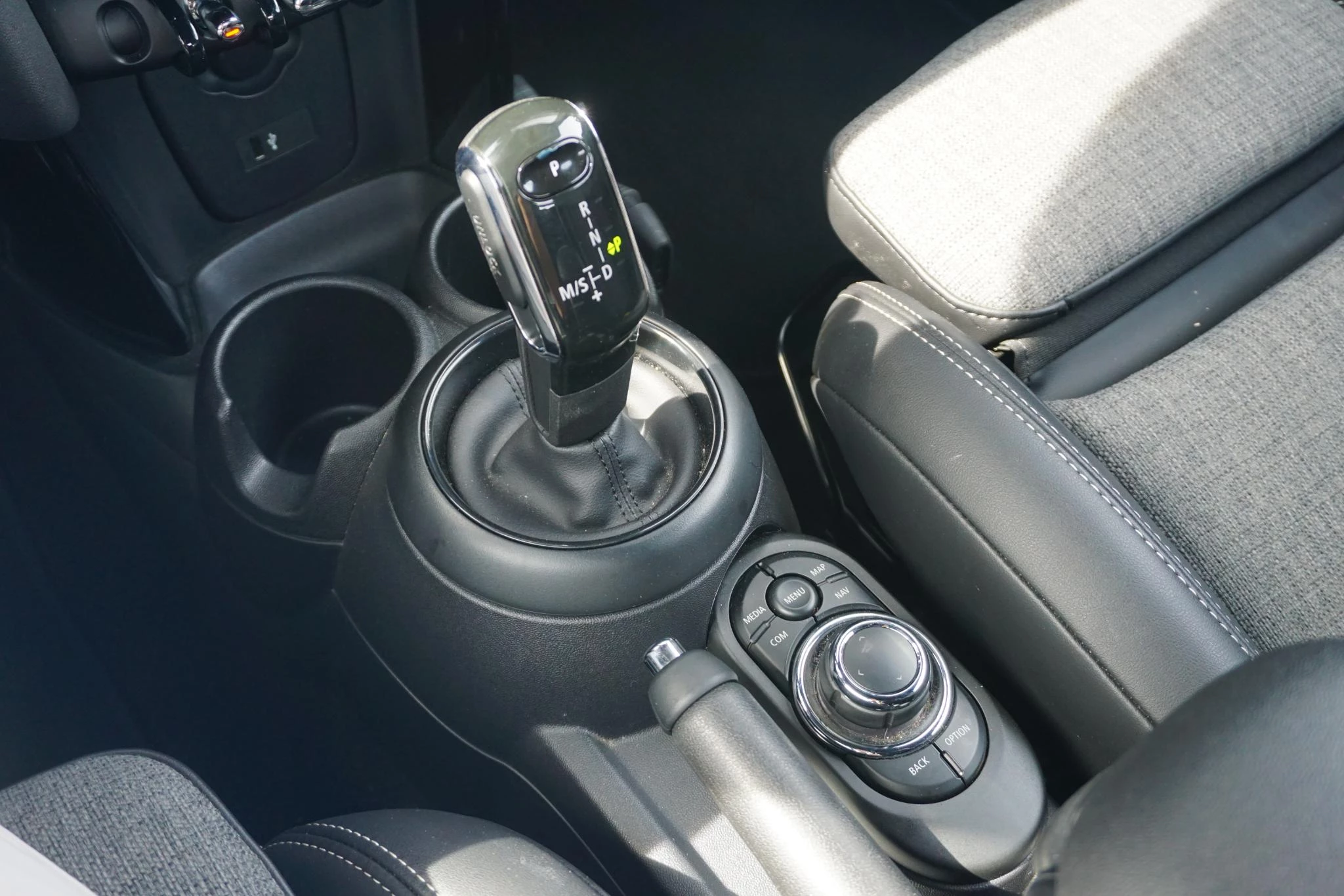 Hoofdafbeelding MINI Cooper Cabrio