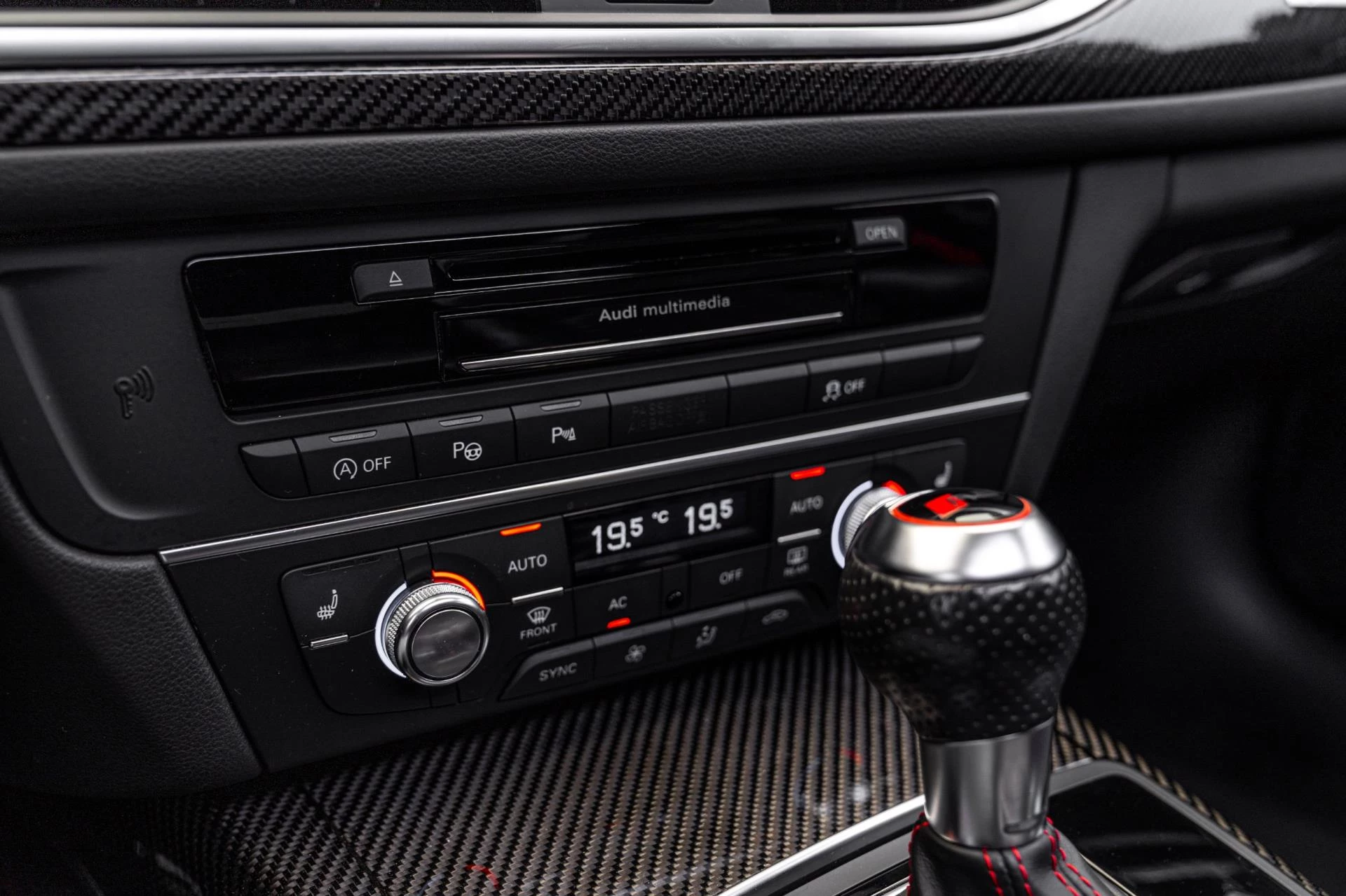 Hoofdafbeelding Audi RS6