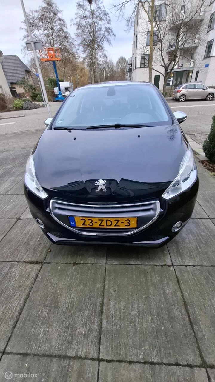 Hoofdafbeelding Peugeot 208