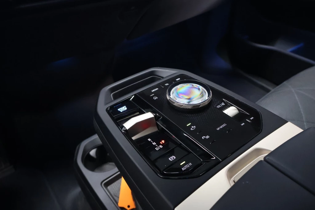 Hoofdafbeelding BMW iX
