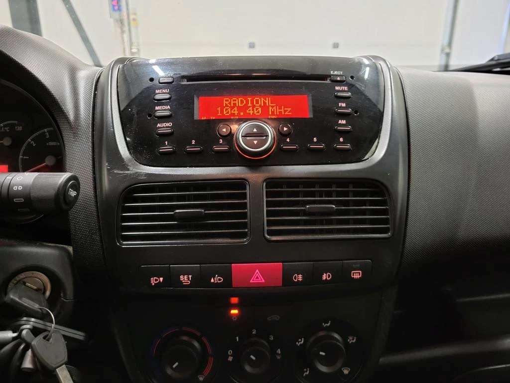 Hoofdafbeelding Opel Combo