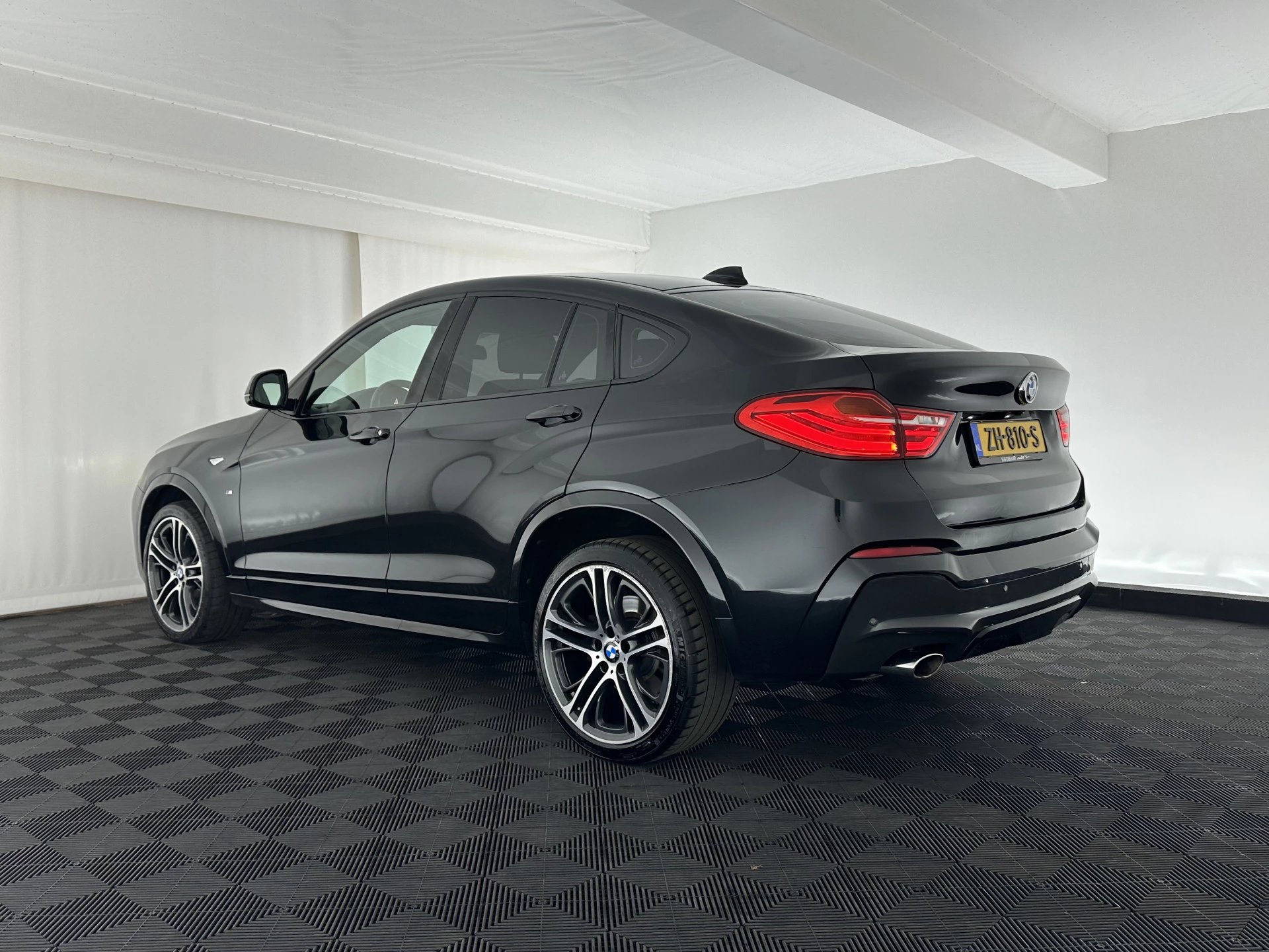 Hoofdafbeelding BMW X4