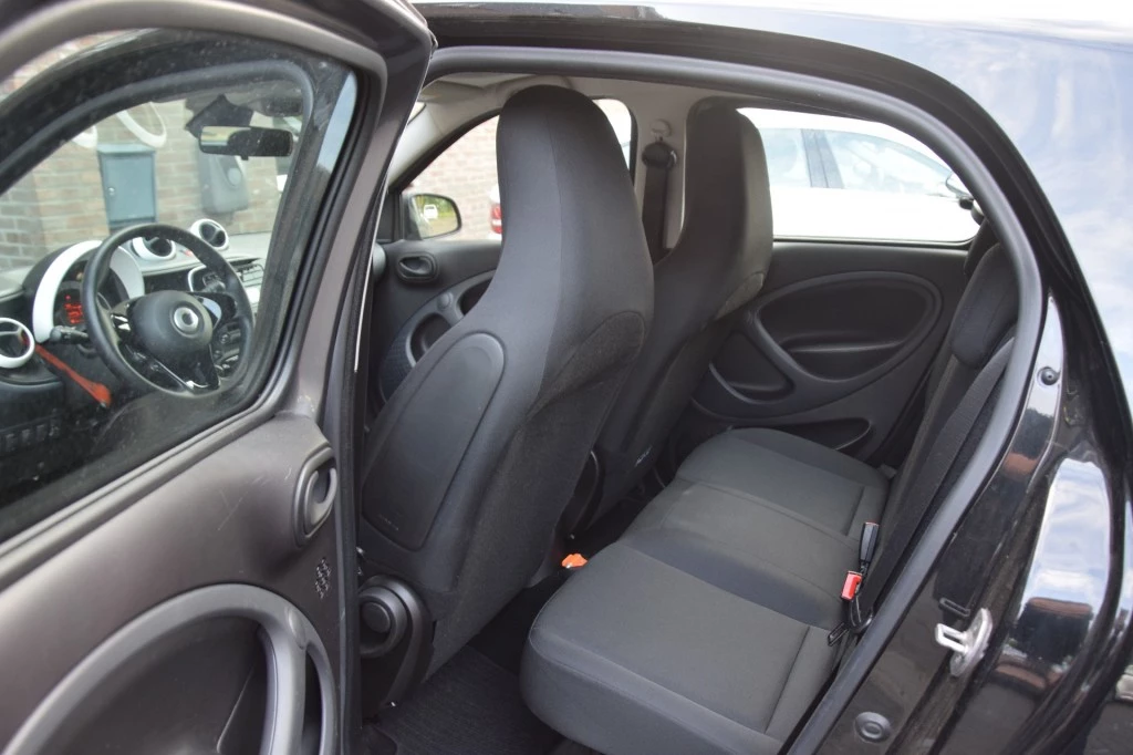 Hoofdafbeelding Smart Forfour