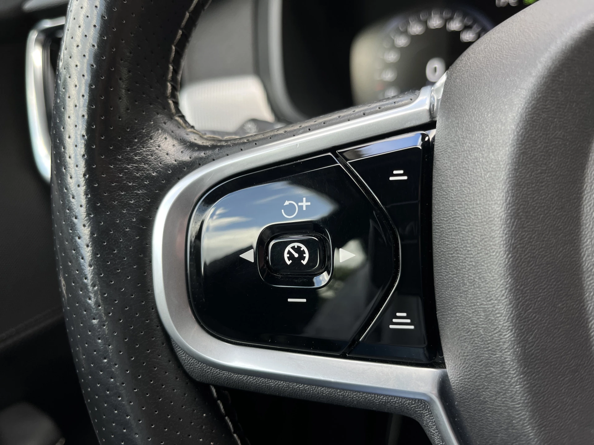 Hoofdafbeelding Volvo V90