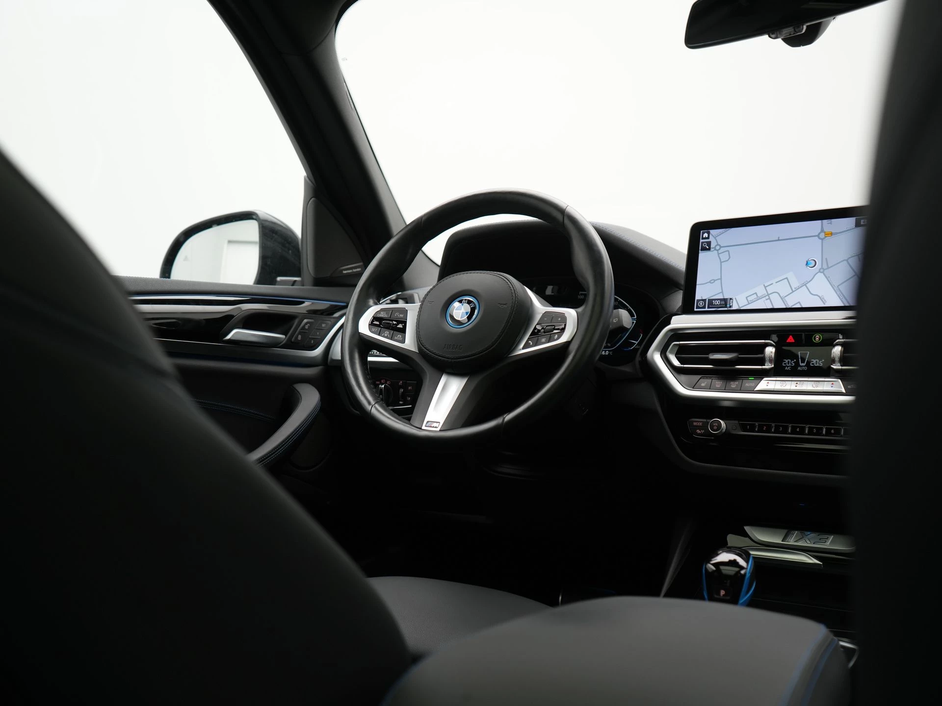 Hoofdafbeelding BMW iX3