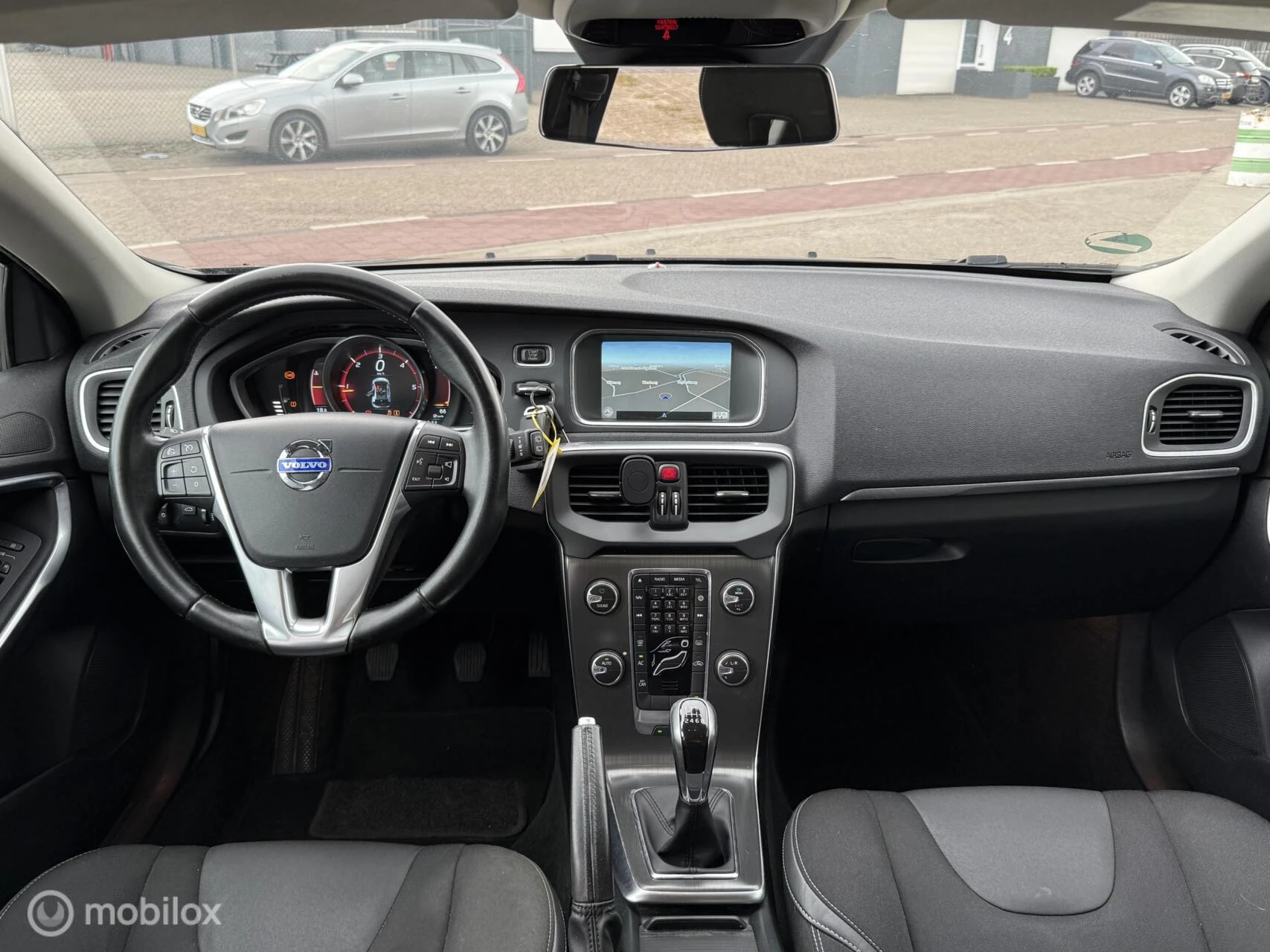 Hoofdafbeelding Volvo V40