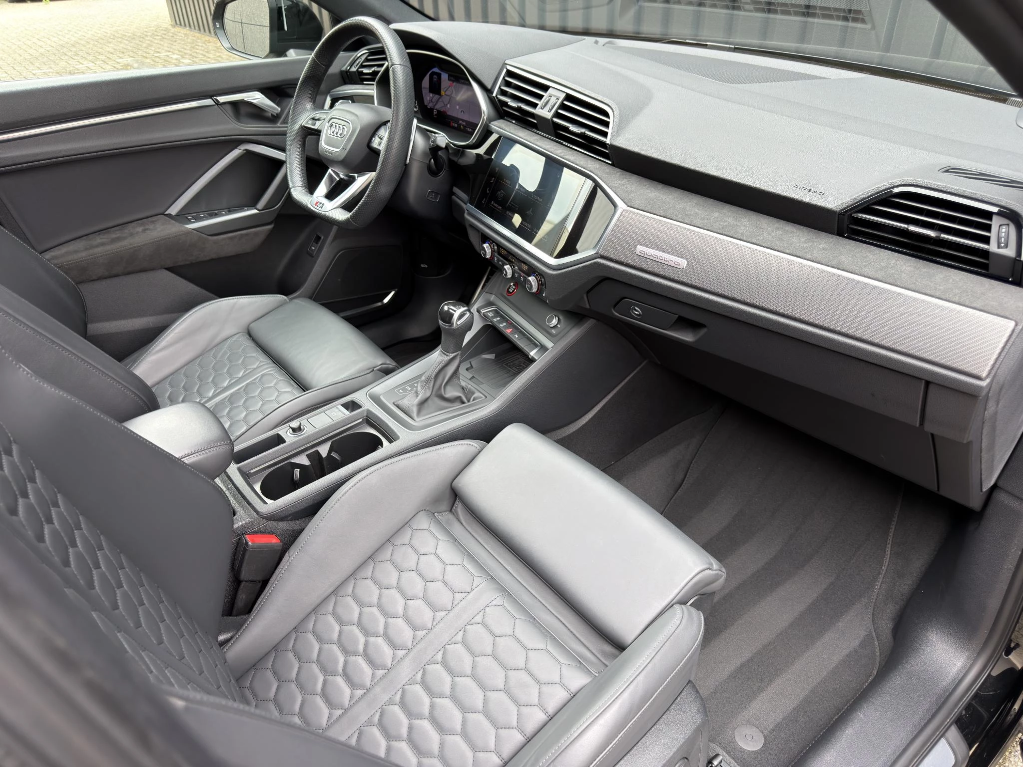 Hoofdafbeelding Audi RSQ3