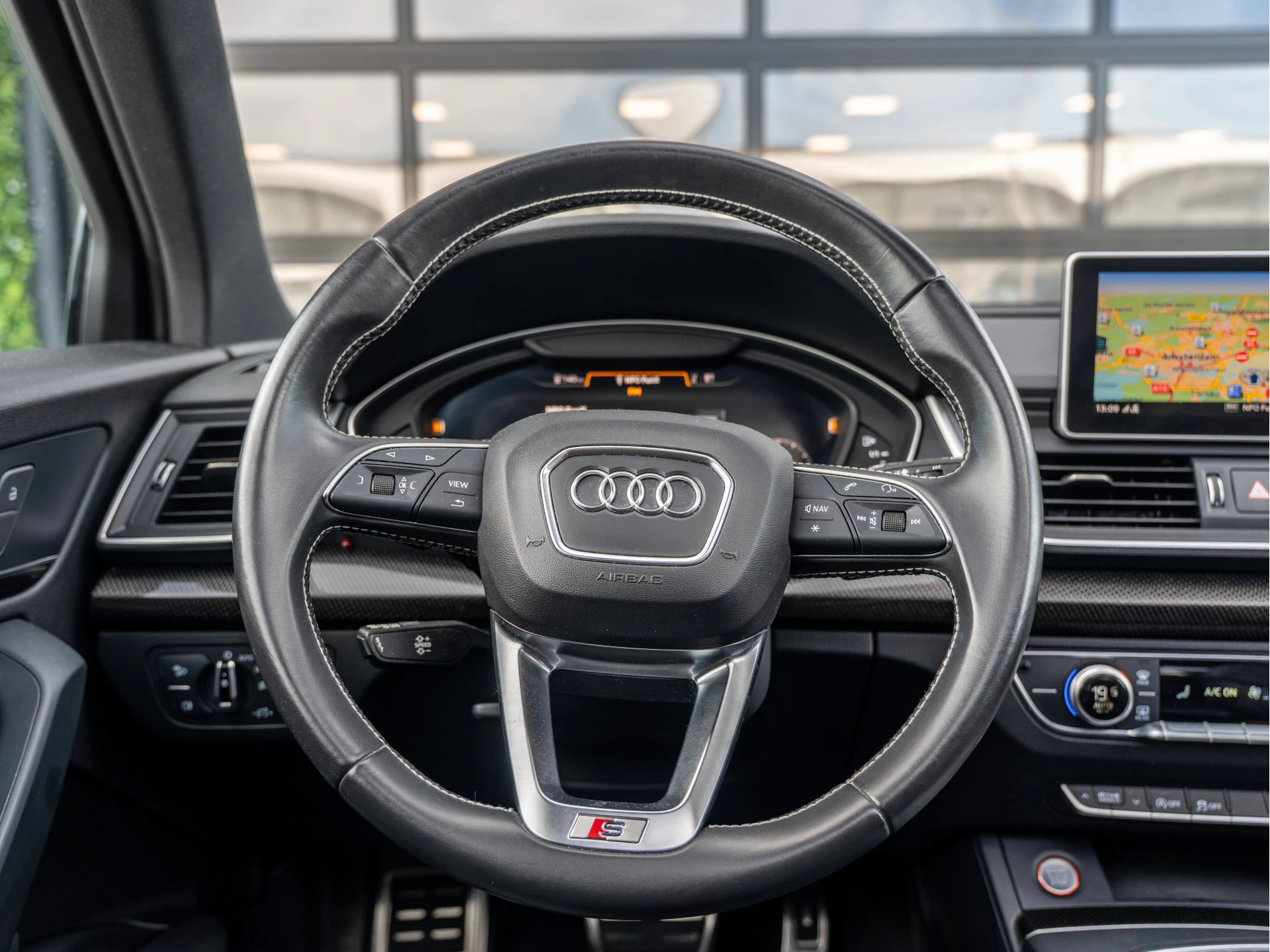 Hoofdafbeelding Audi SQ5